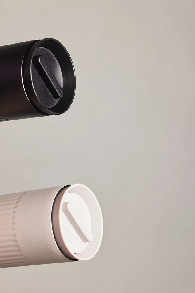 Kubek termiczny do auta Tova 32 cl, Czarny Sagaform