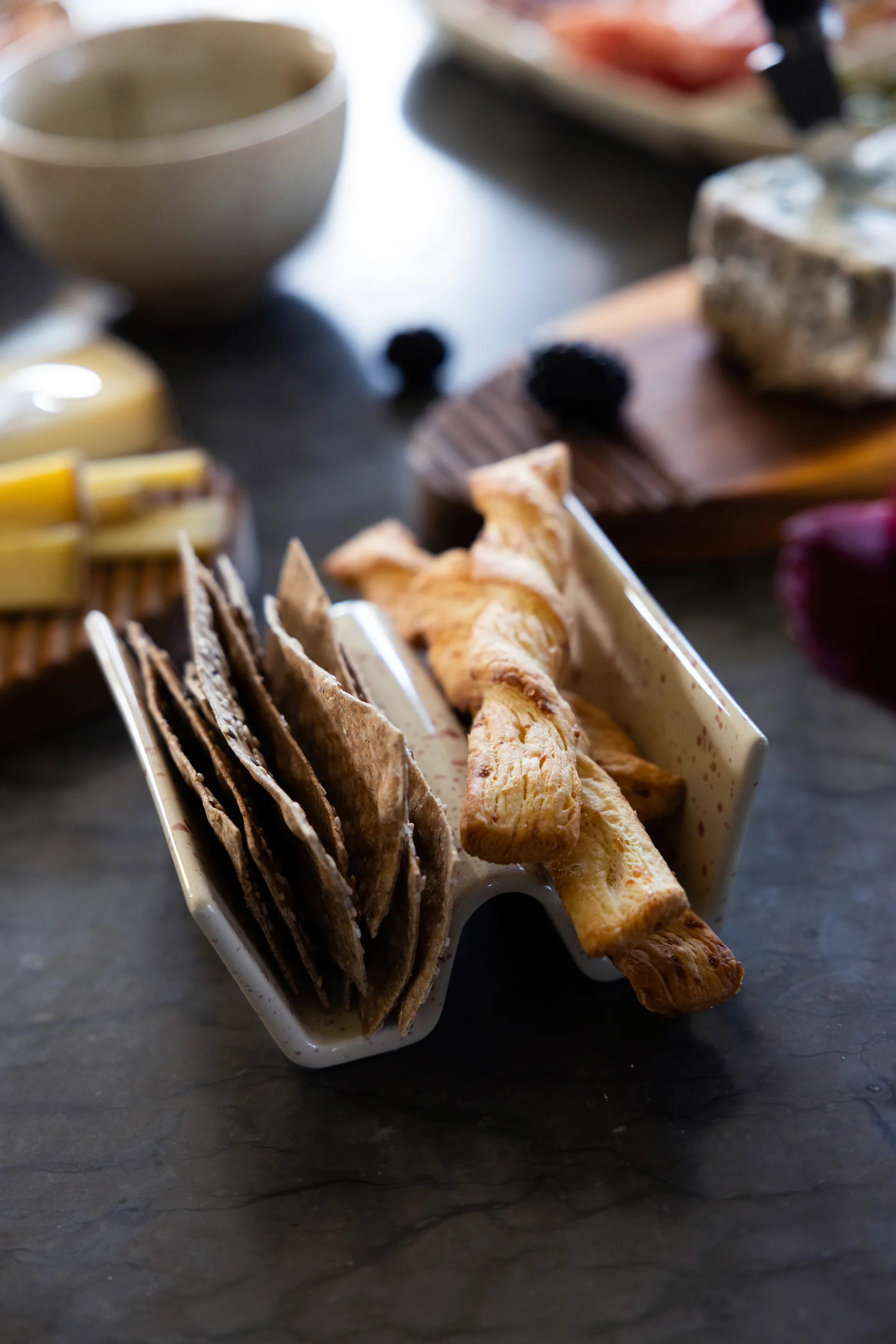 Stojak na tacos Ditte 2-pak, Beżowo-bordowy Sagaform