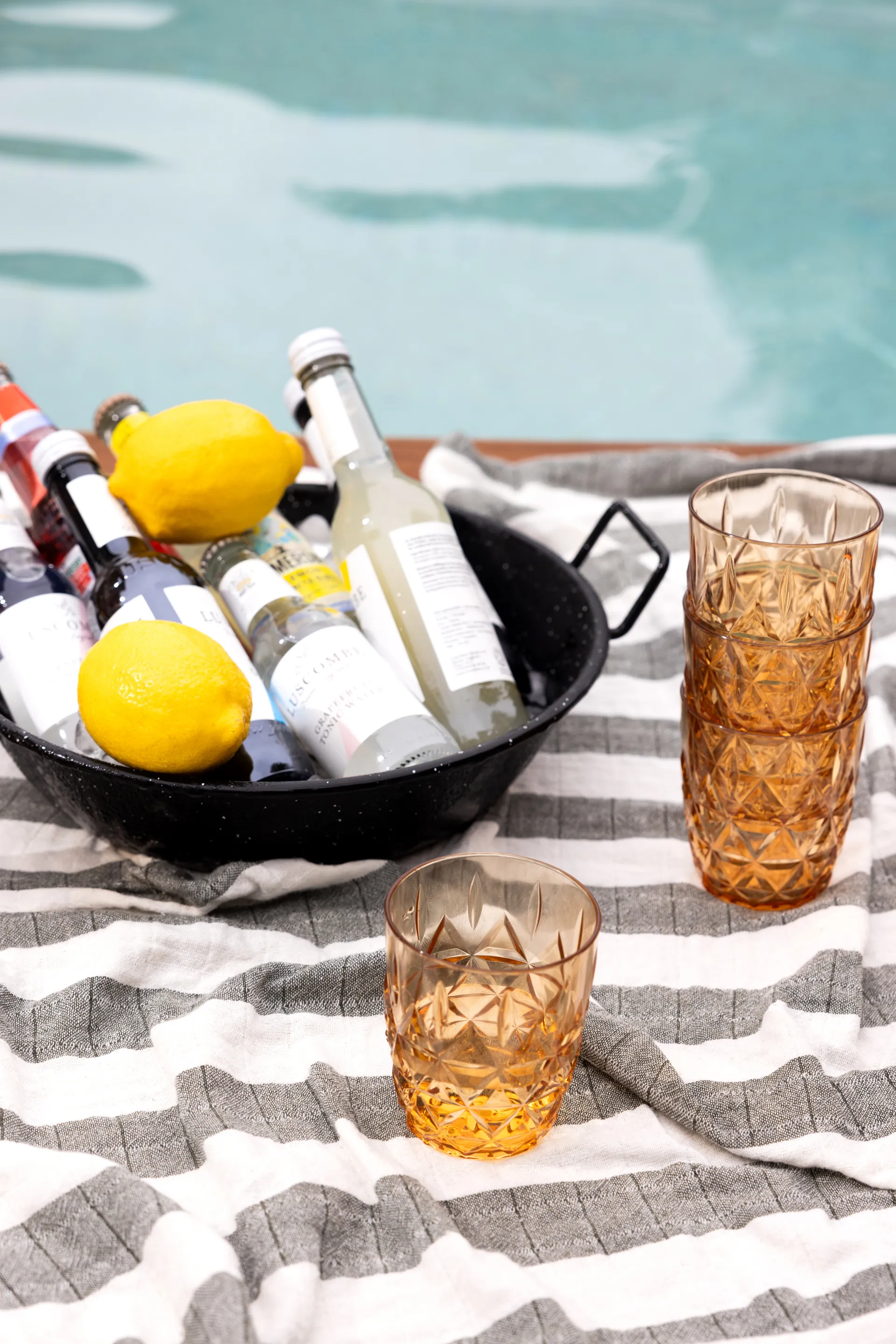 Szklanki do wody Picknick Juni 28 cl 4 szt., Bursztyn Sagaform