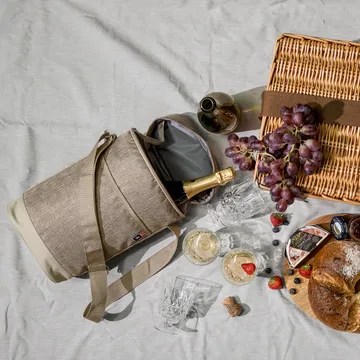 Szklanki plastikowe Picknick Juni 4 szt. - 300 ml - Sagaform