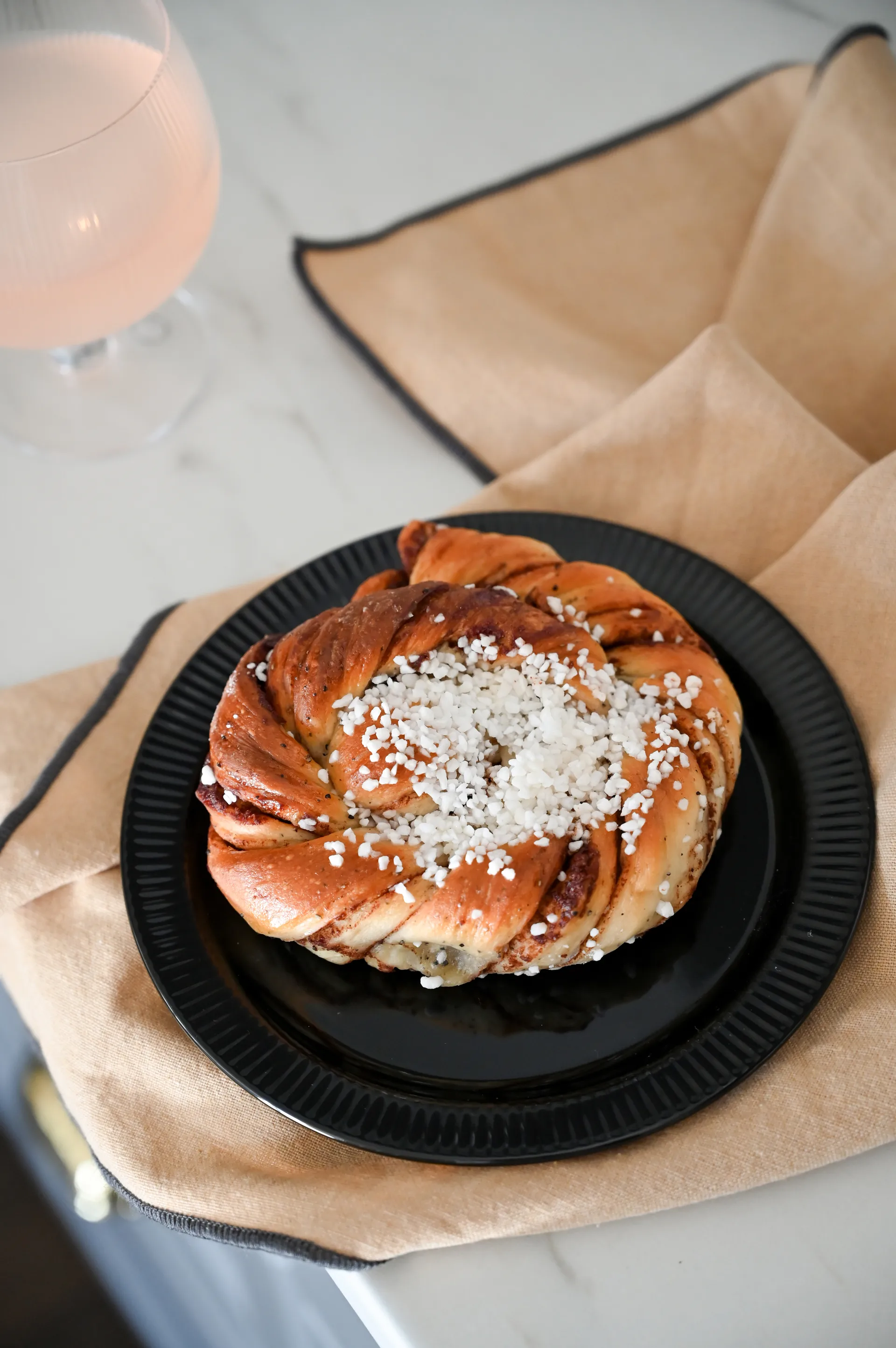 Talerzyk Inka, Czarny, Ø17 cm Sagaform