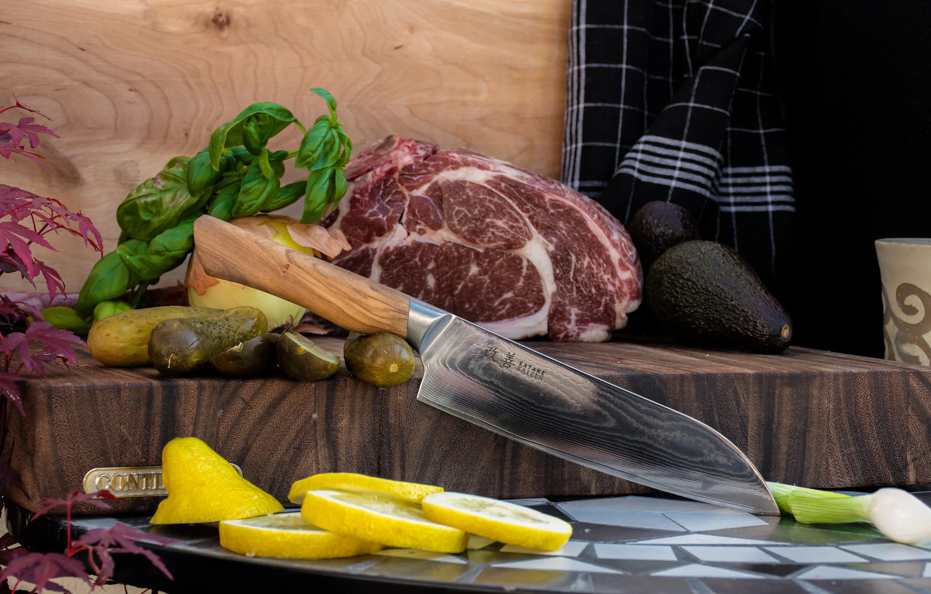 Nóż szefa kuchni Satake Kaizen Santoku, 18 cm Satake