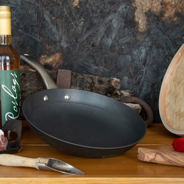 Patelnia Satake z lekkiego żeliwa non stick - 24 cm - Satake