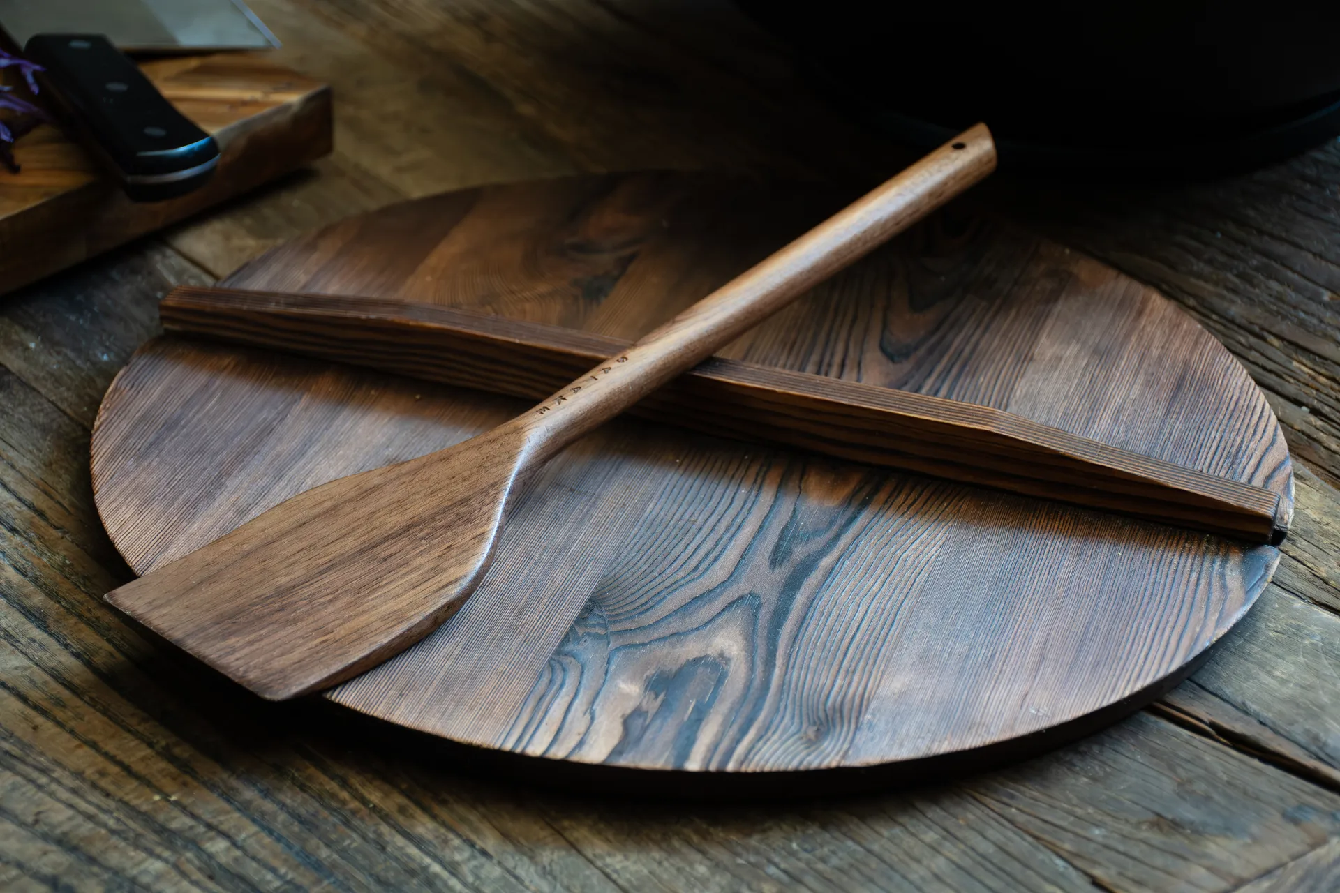 Szpatułka Satake 33,5 cm, Orzech włoski Satake