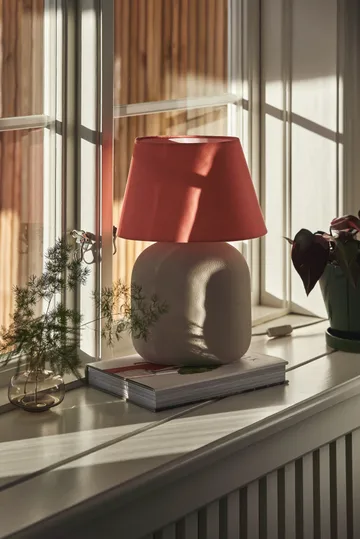 Boulder lampa okienna grey-peach - Scandi Living