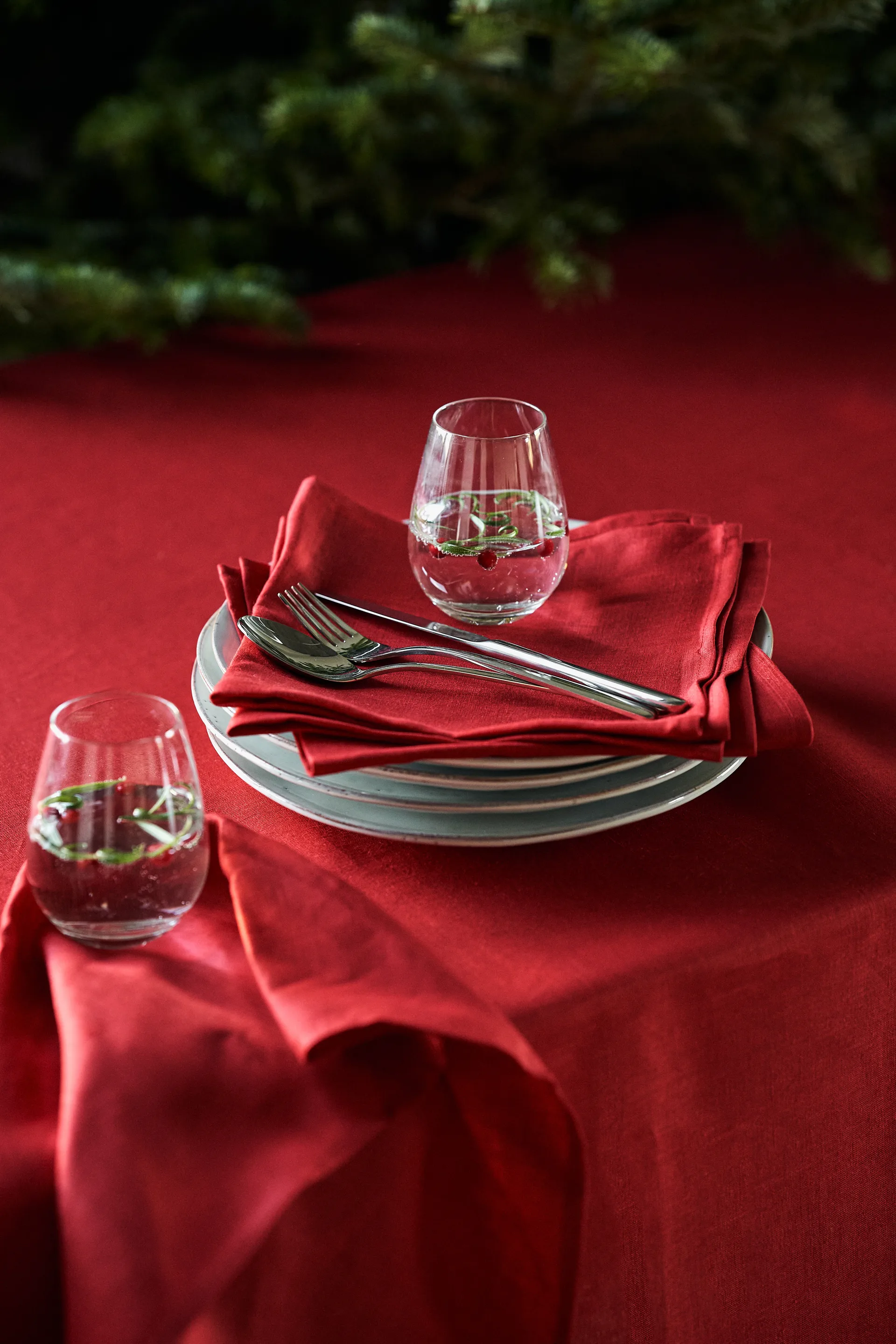 Clean obrus lniany 145x250 cm, Czerwony Scandi Living