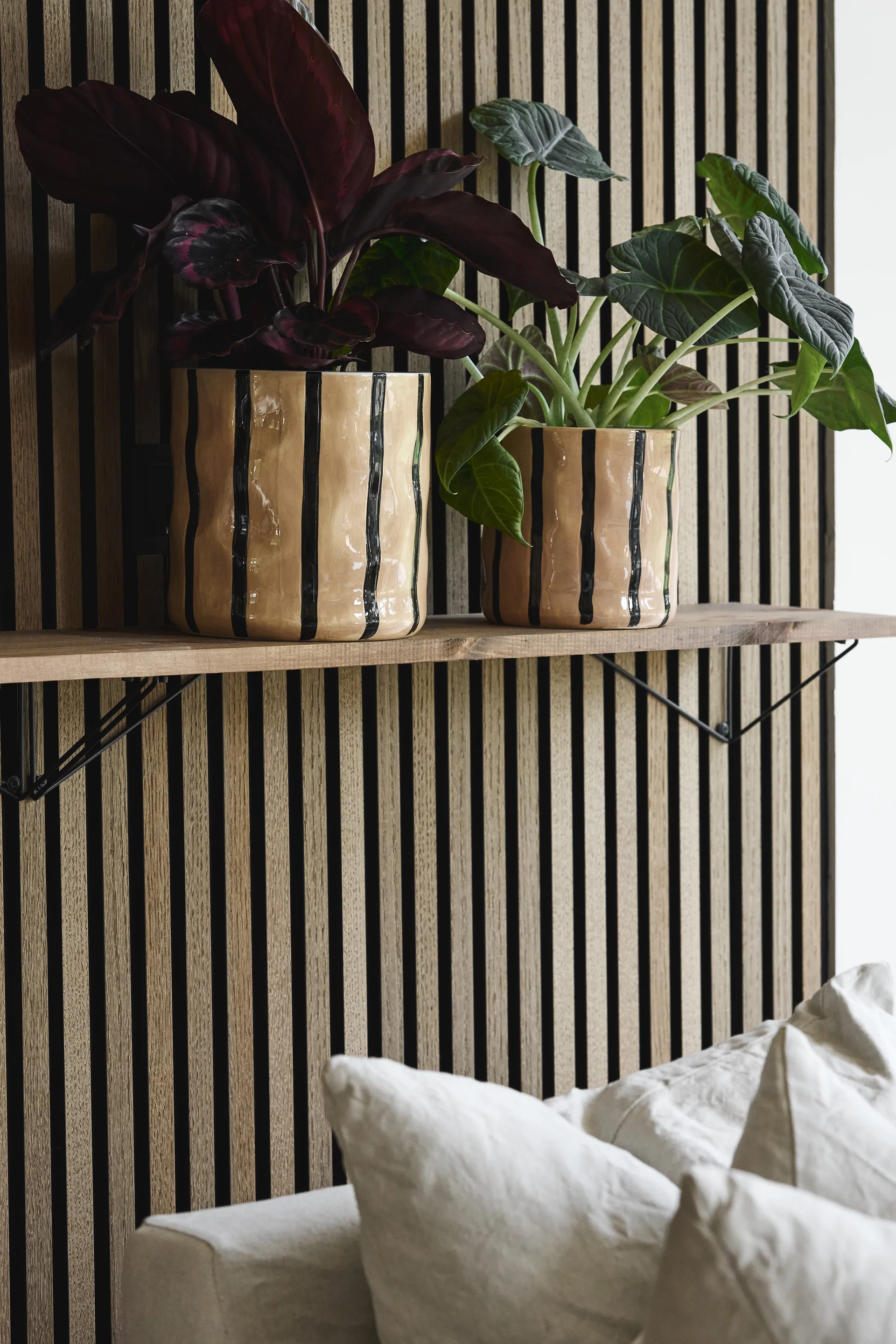 Doniczka Thrive Ø20 cm, Beżowo-czarna Scandi Living