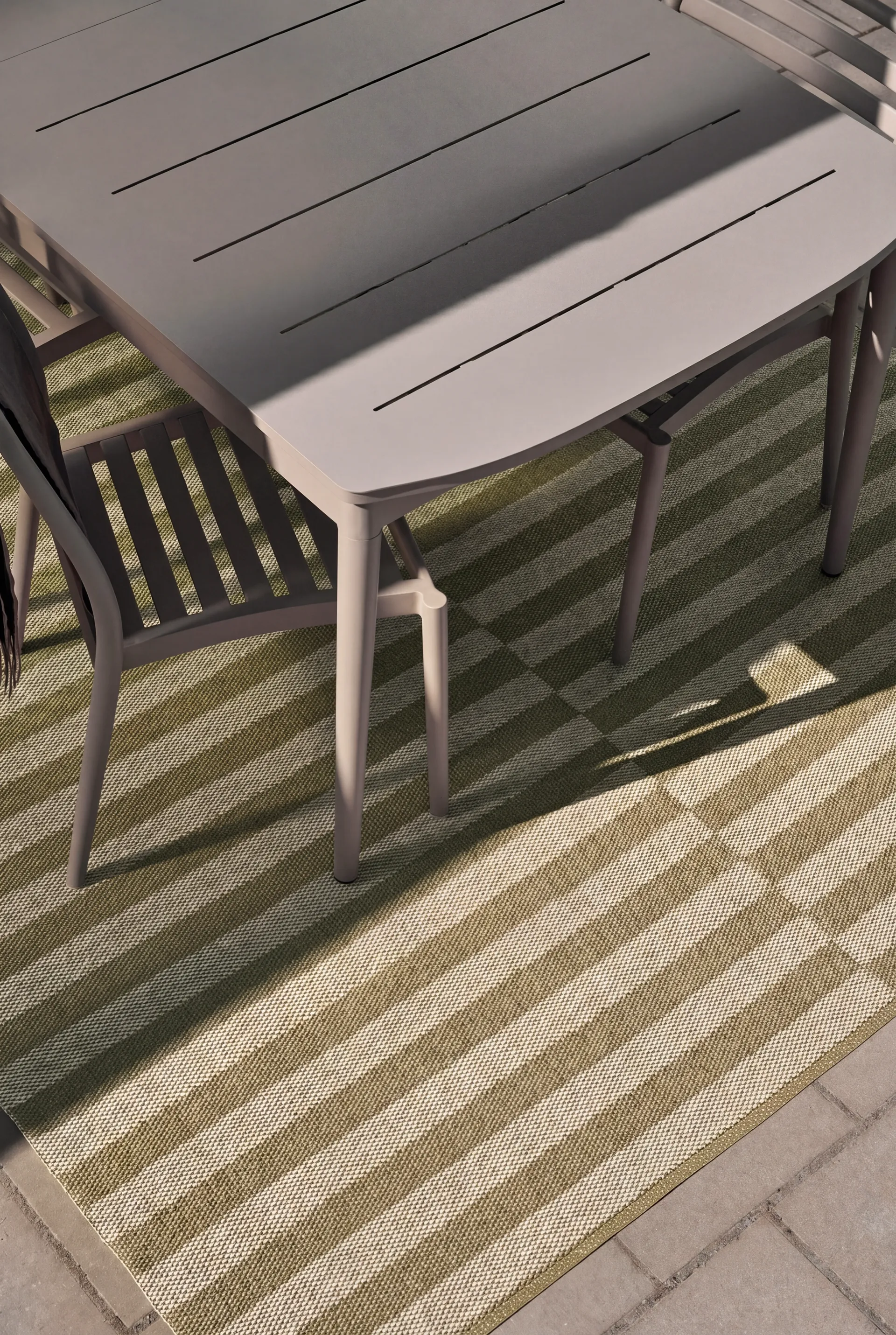 Dywan Path, Olive green, 200x300 cm Scandi Living