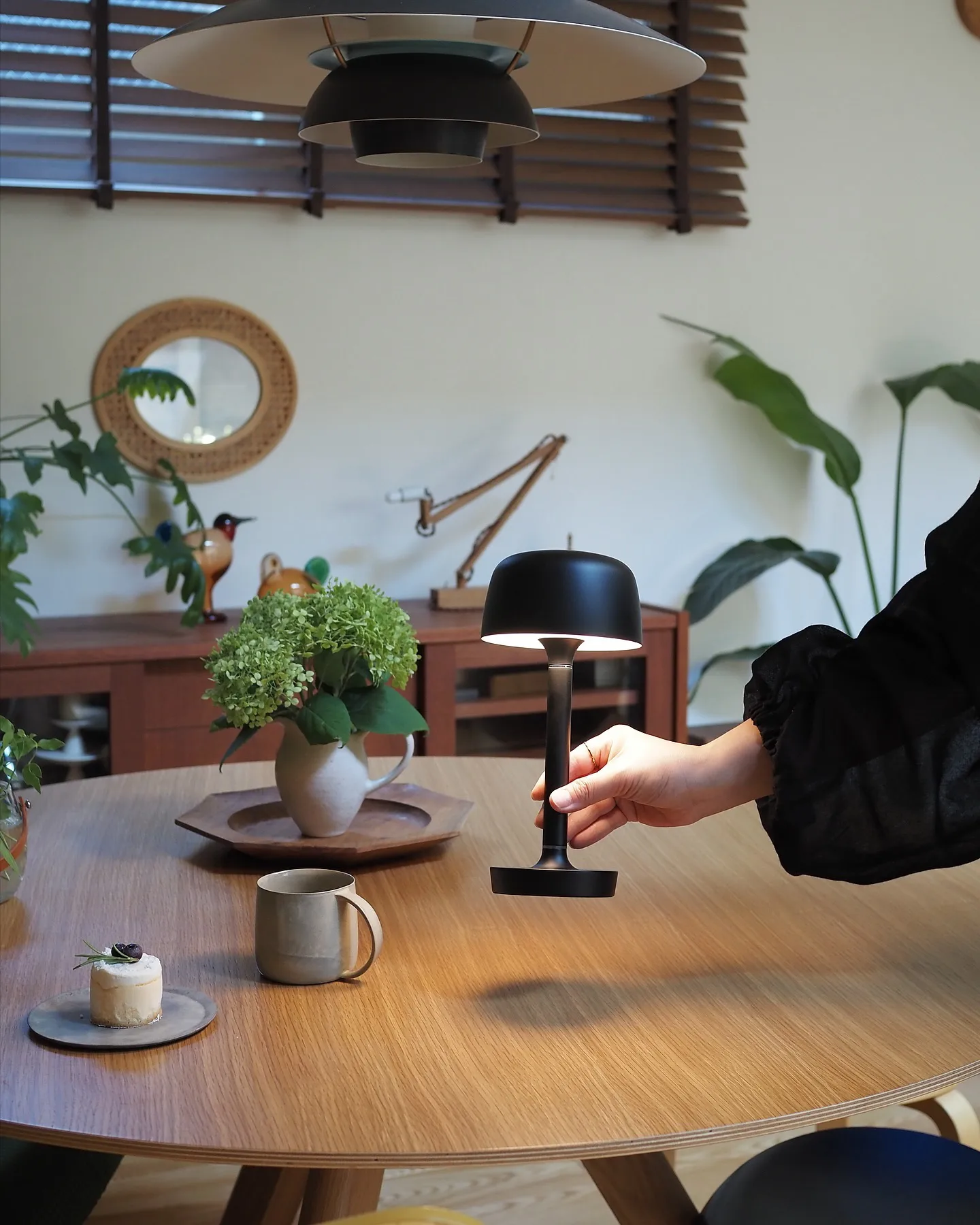 Halo przenośna lampa stołowa 25,5 cm, Black Scandi Living