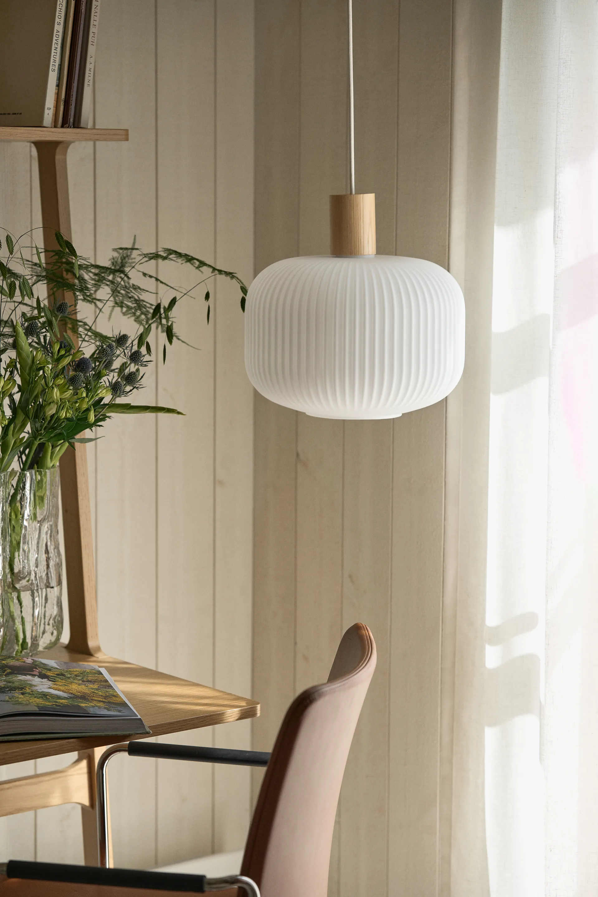 Lampa sufitowa Fair Ø30 cm, Szkło matowe - jesion Scandi Living