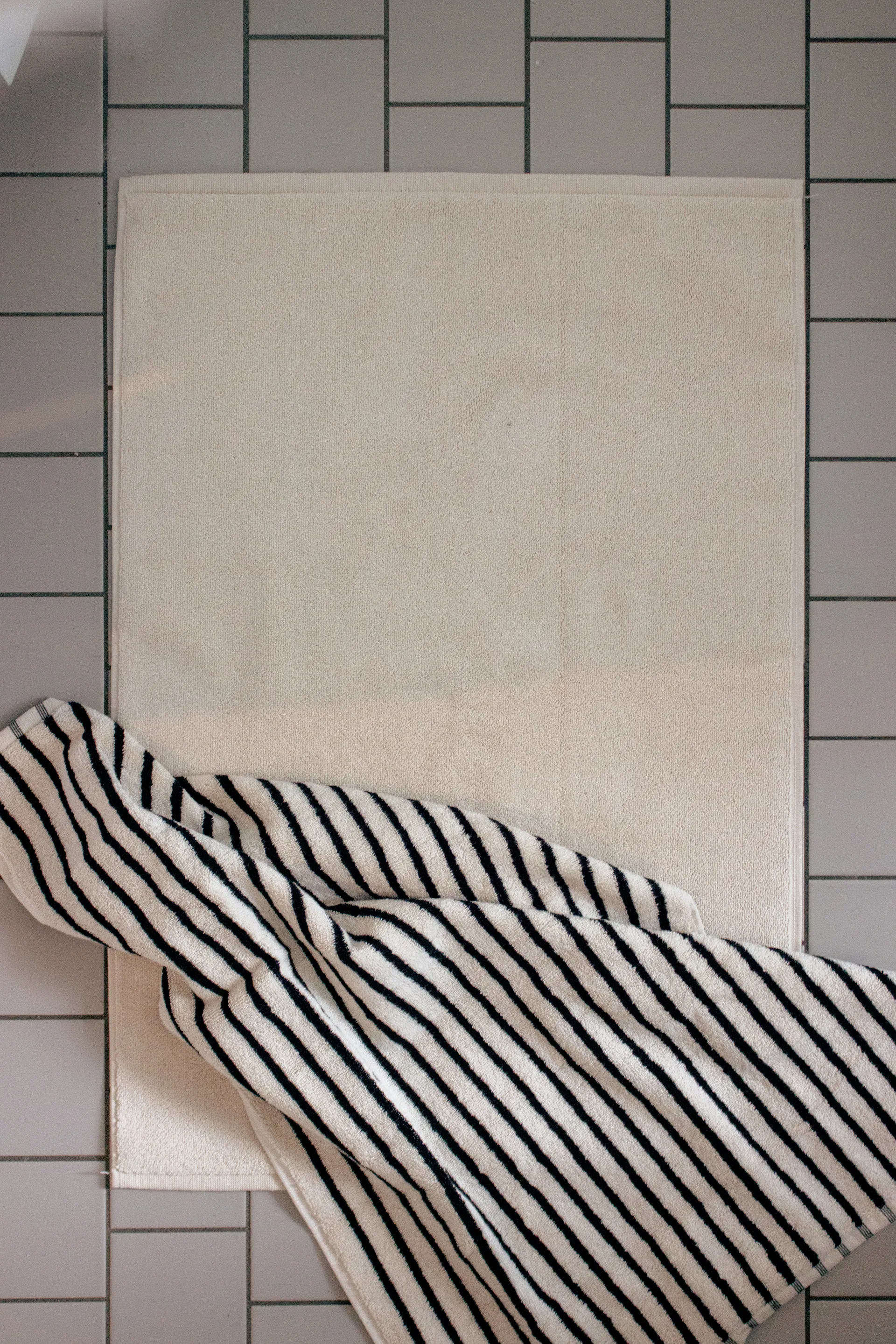 Mata łazienkowa Drift 50x70 cm, Biały Scandi Living