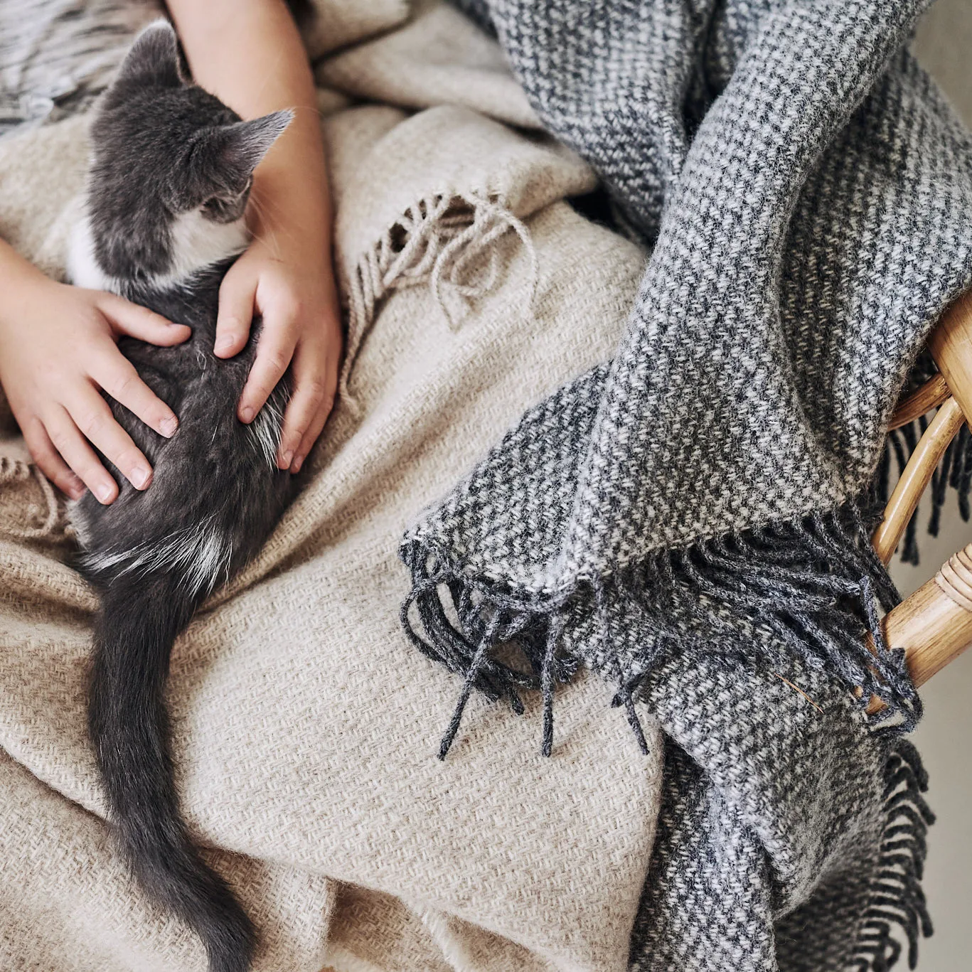 Pled wełniany Sandstone 130x180 cm, Szary Scandi Living