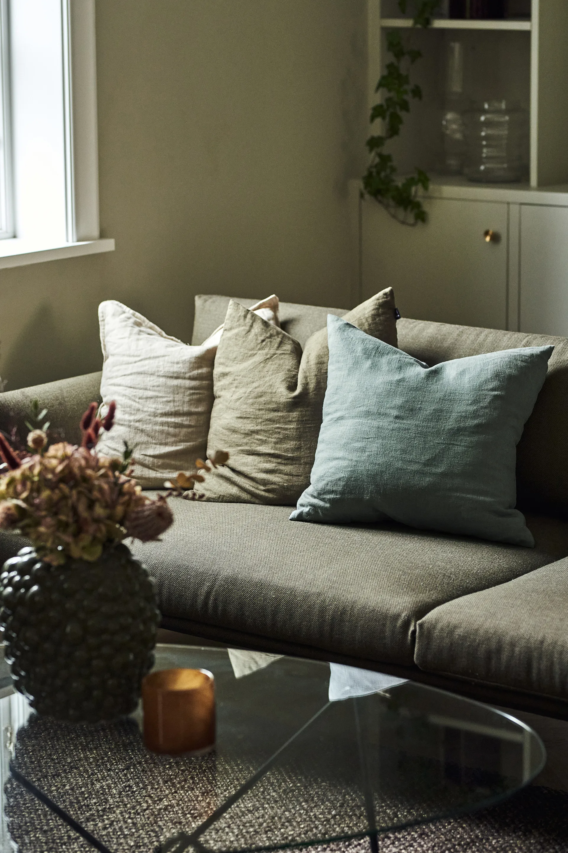 Poszewka na poduszkę Calm, len 50x50 cm, Smokey Blue Scandi Living