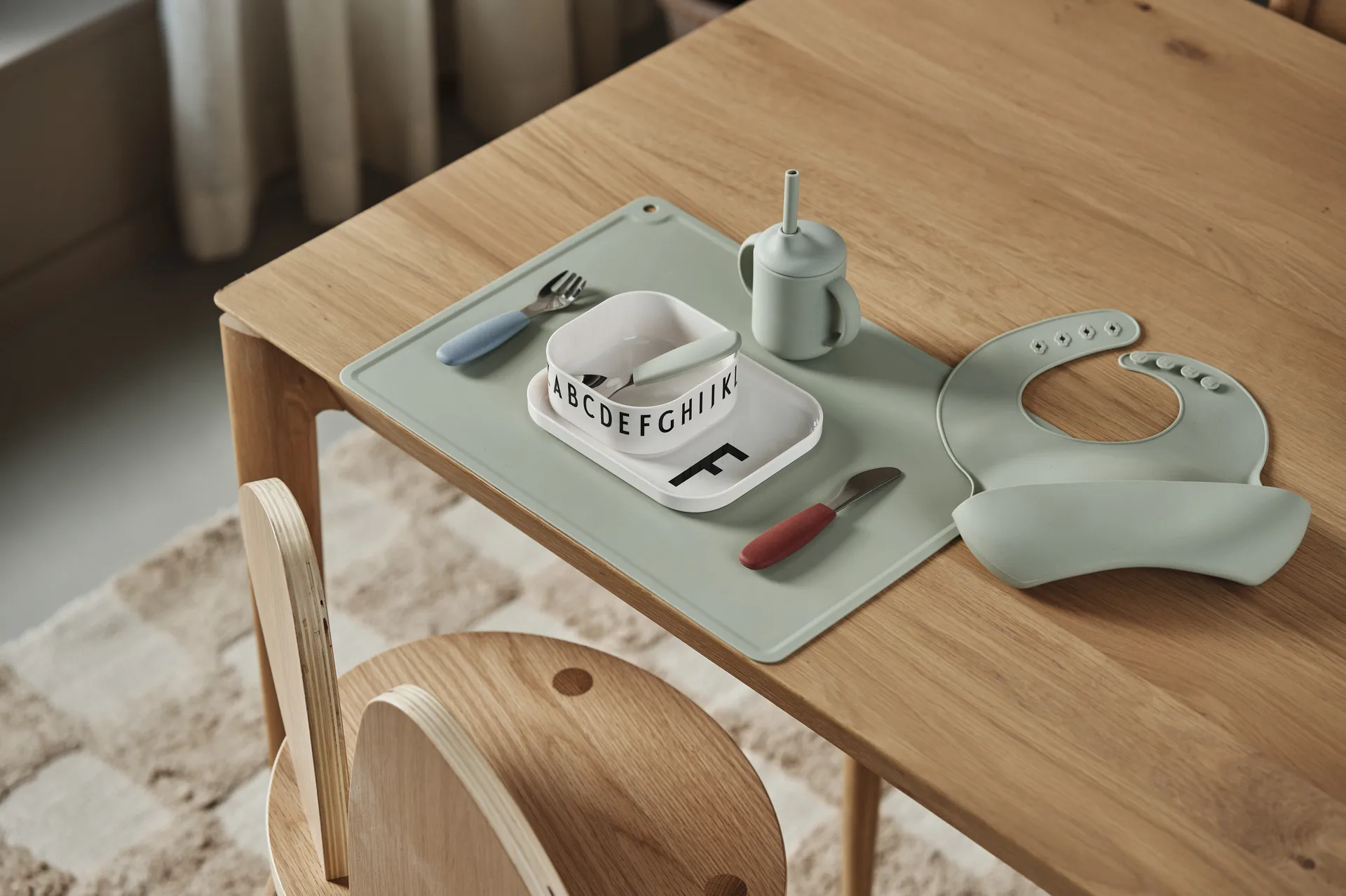 Silikonowy śliniak Silly, 2-pak., Green-blue Scandi Living