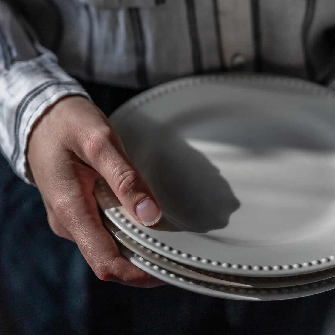 Talerz Dots 28 cm 4 szt., Szary Scandi Living