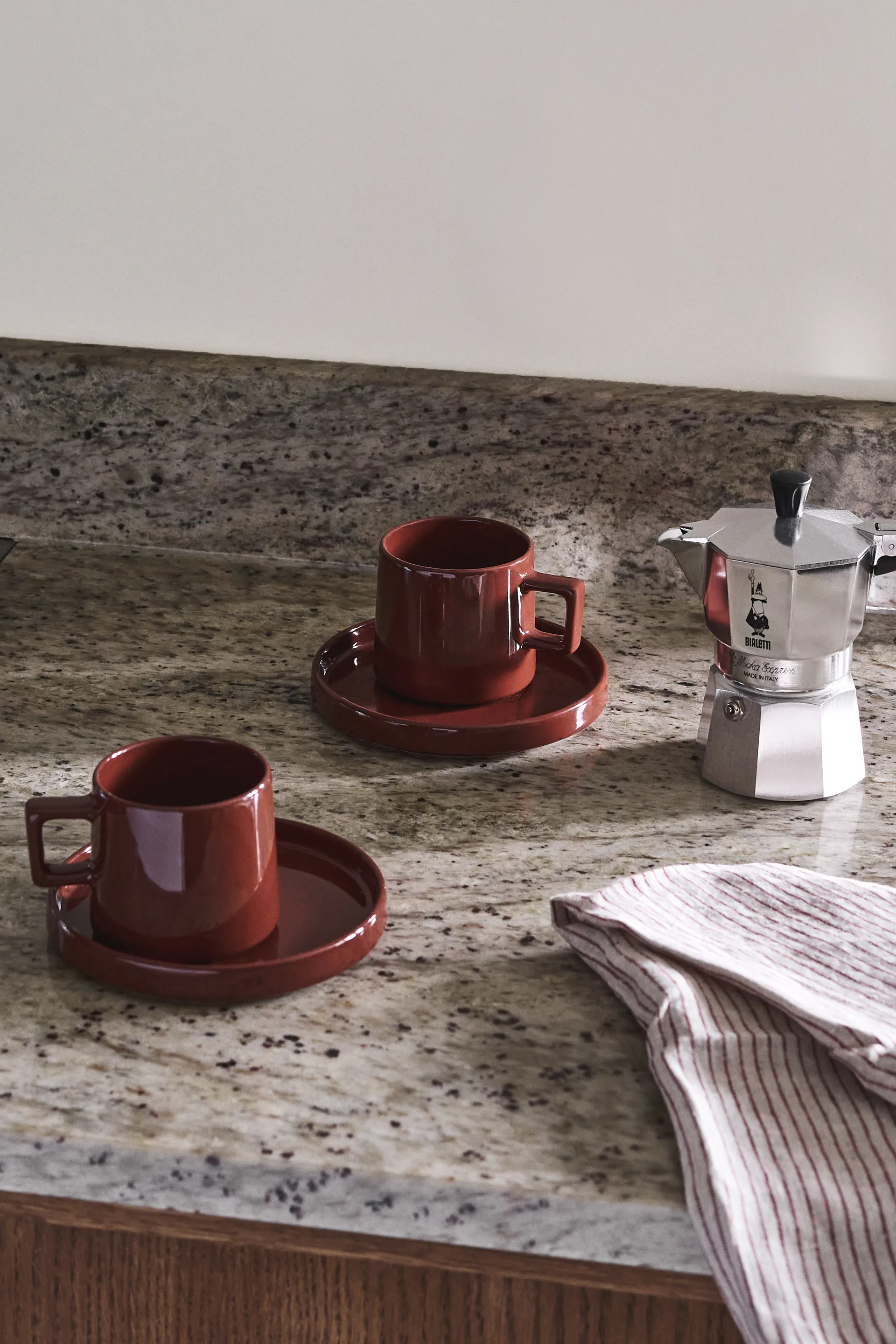 Talerz Taper 14 cm, Czerwony Scandi Living