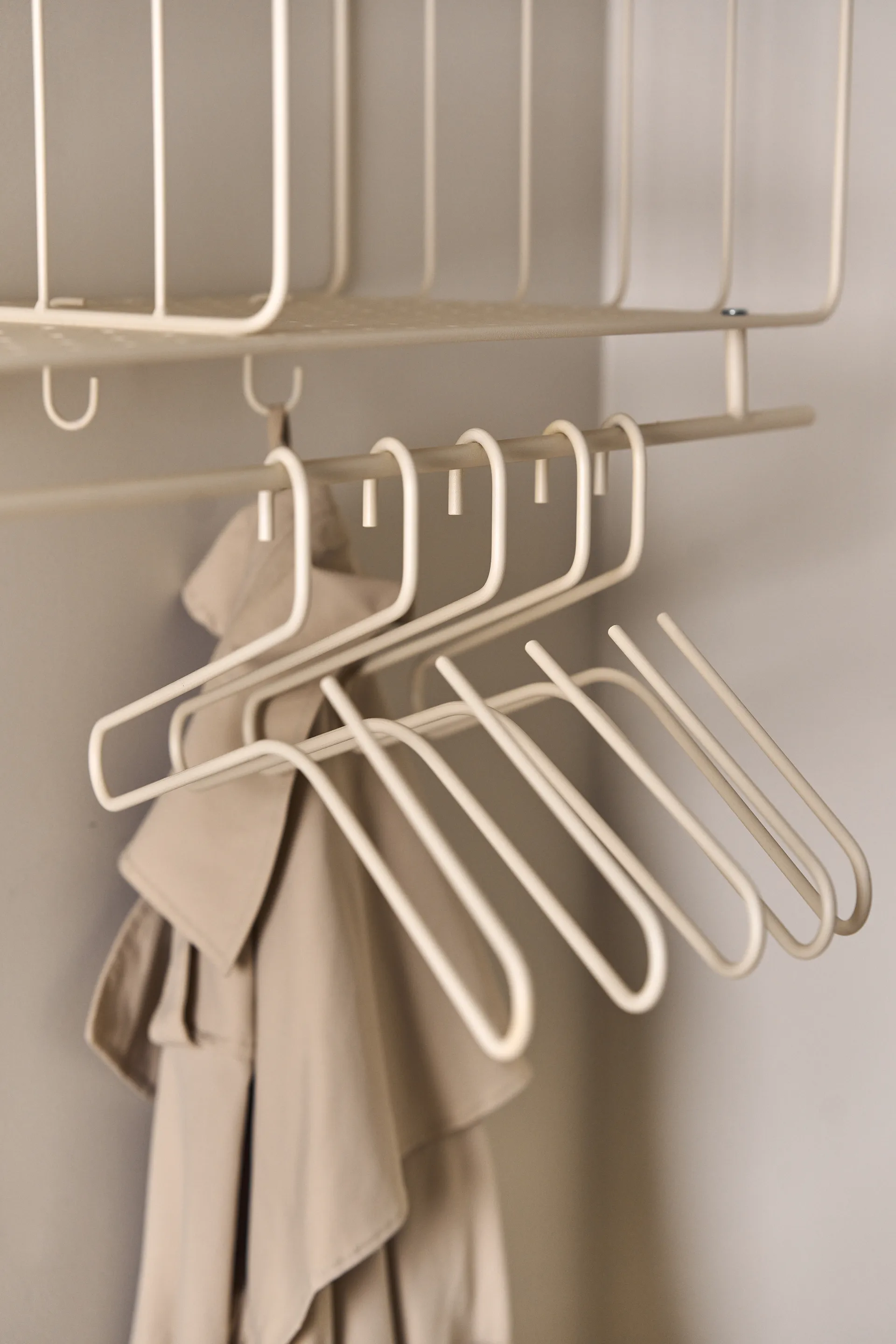 Wieszak Smooth 5 szt., Beige Scandi Living
