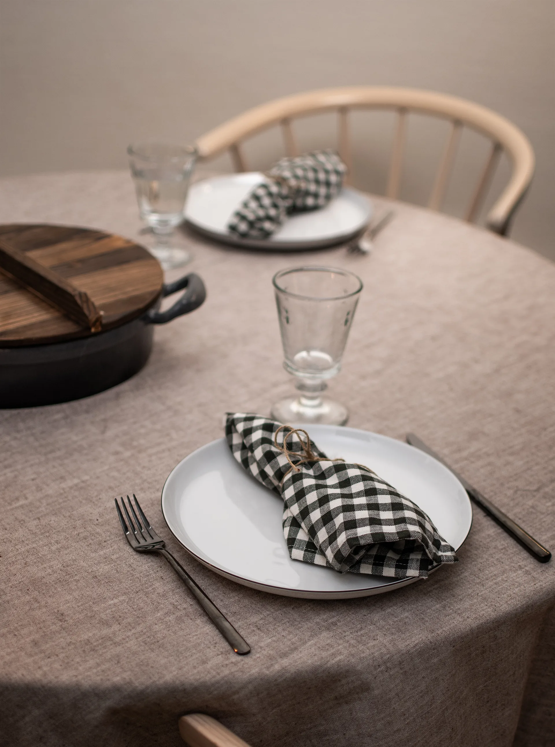 Lido black line zestaw obiadowy 12 części, Biały z czarną lamówką Seltmann Weiden