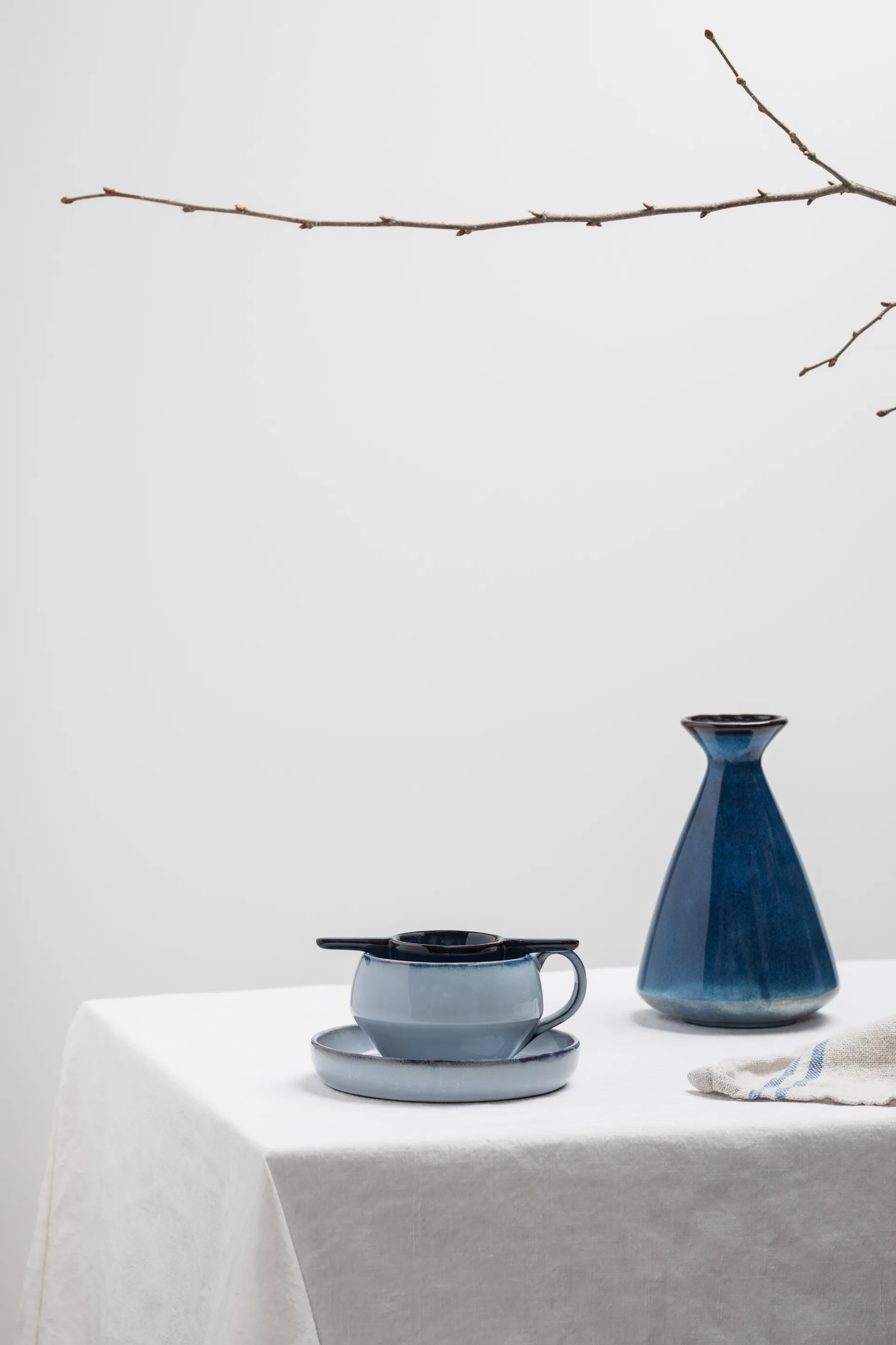 Dzbanek glazurowany Pure 75 cl, Dark Blue Serax