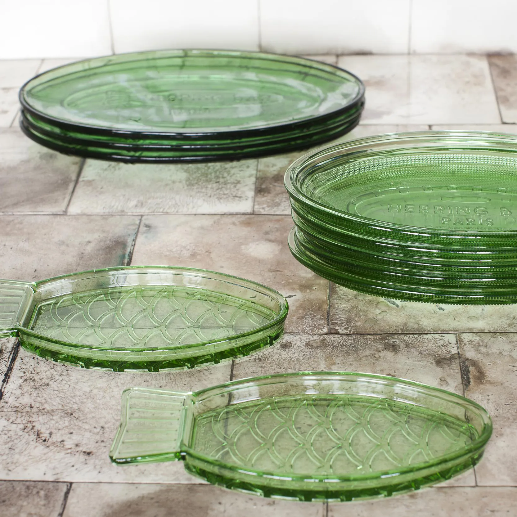 Fish & Fish plate 10x23 cm, Green Serax