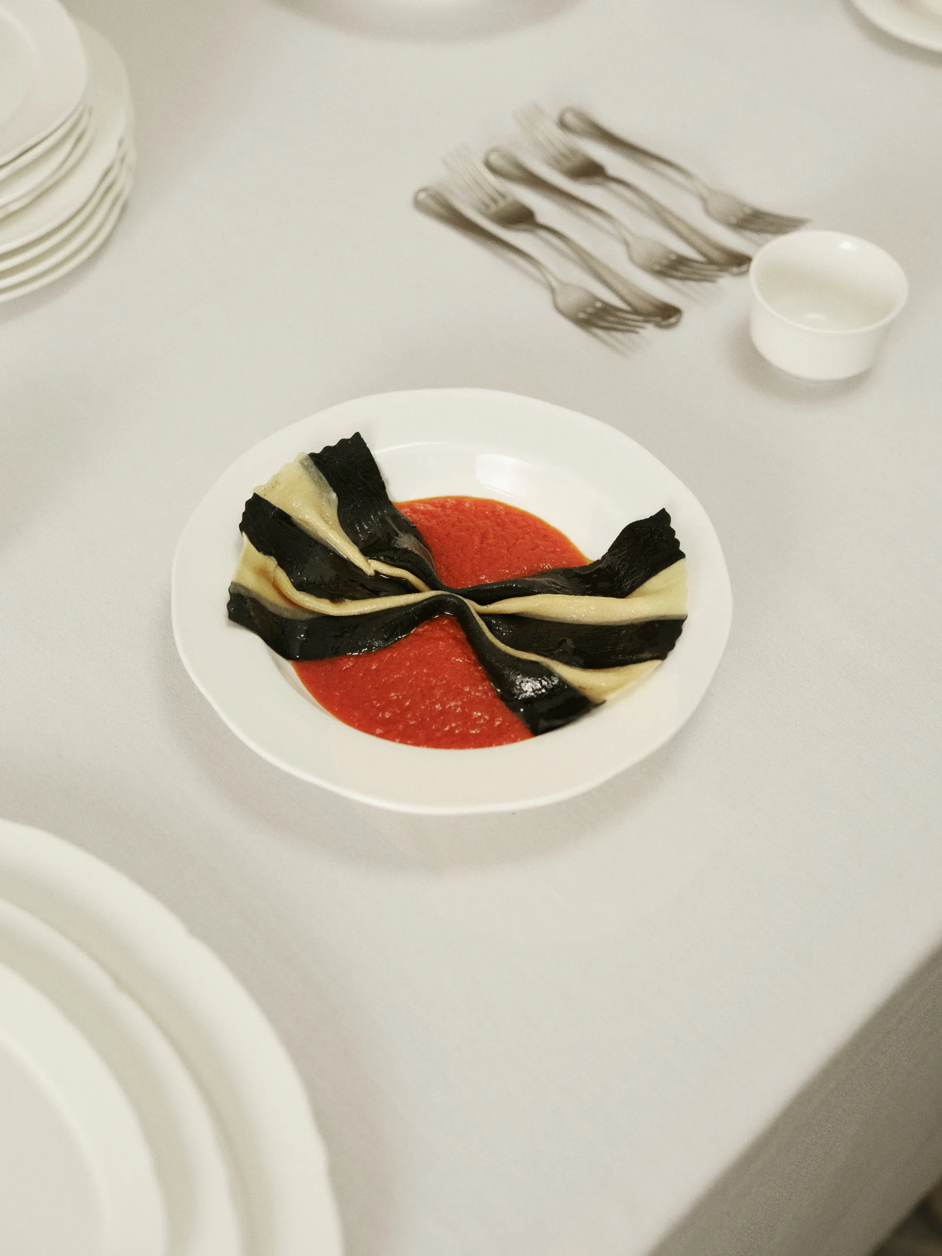 Głęboki talerz  Silhouette M Ø23,7 cm 4 szt., White Serax