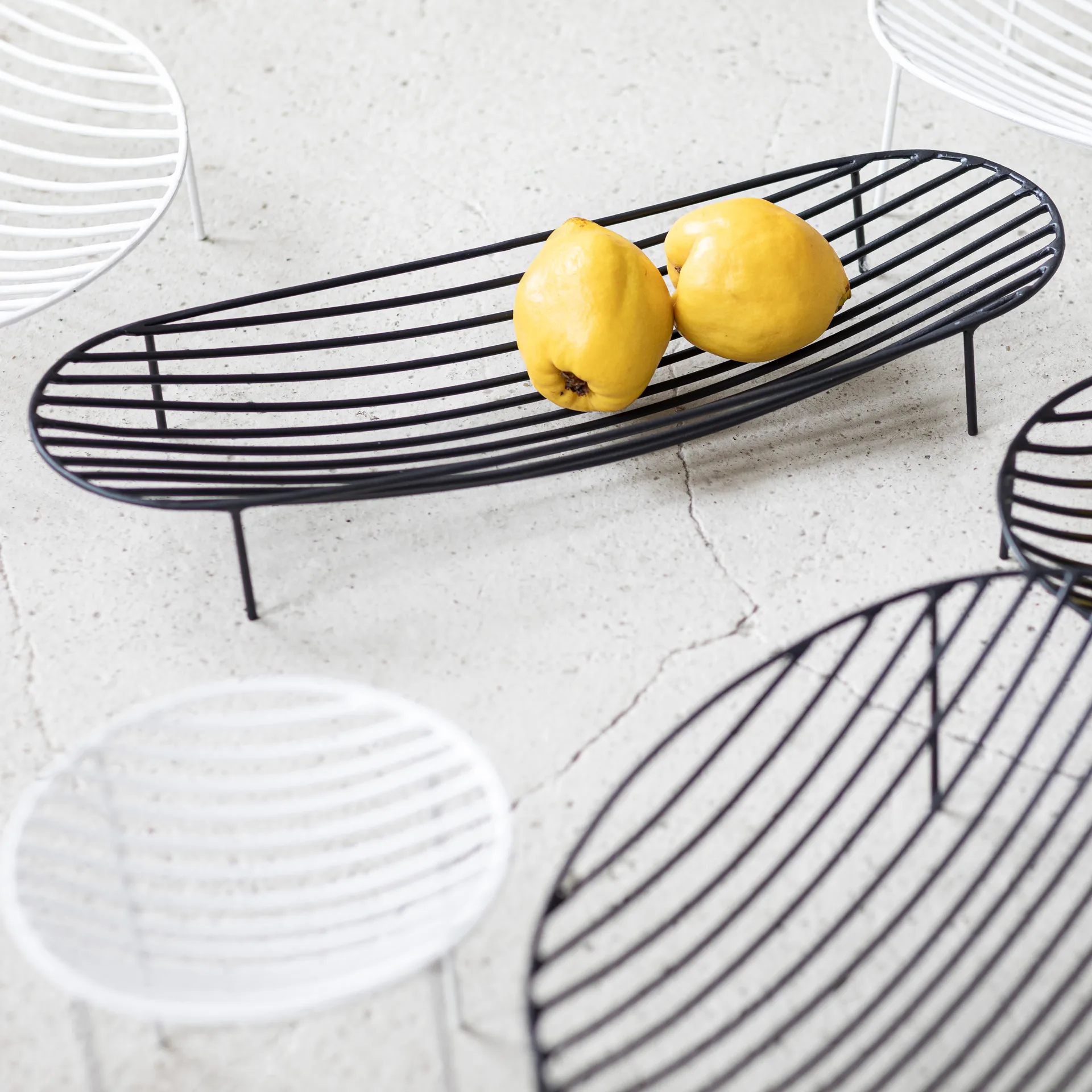 Półmisek na owoce Nana 14,5x45 cm, Czarny Serax