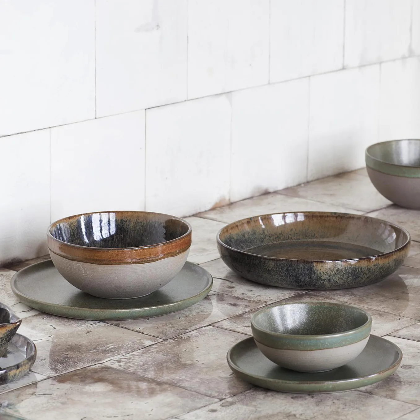 Talerz Surface 24 cm, Camogreen Serax