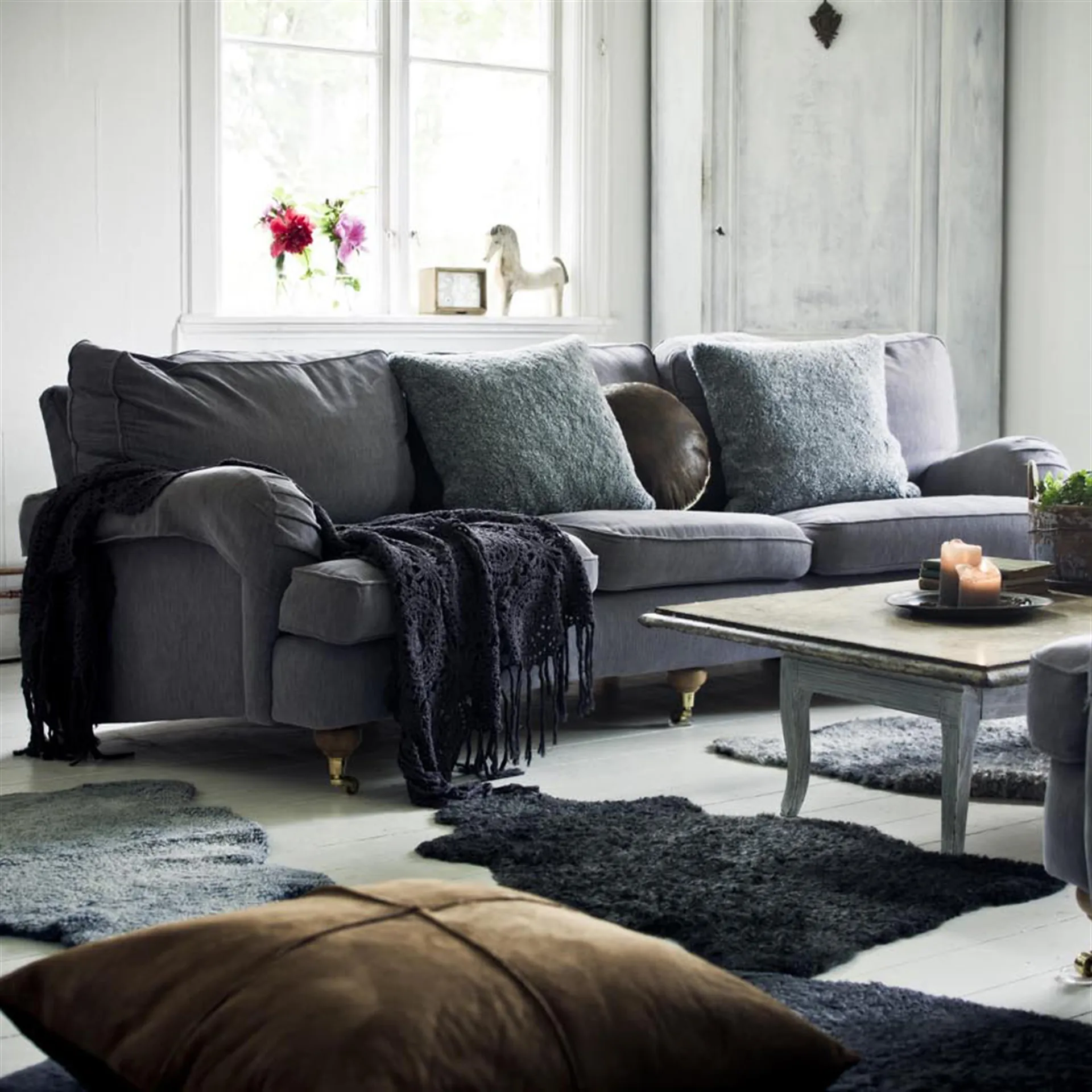 Skóra owcza Ella, czarny grafit Shepherd of Sweden