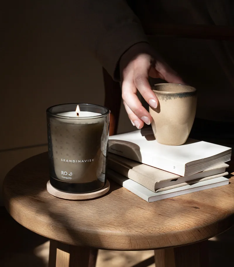 Świeca zapachowa Ro z pokrywą, 200 g Skandinavisk