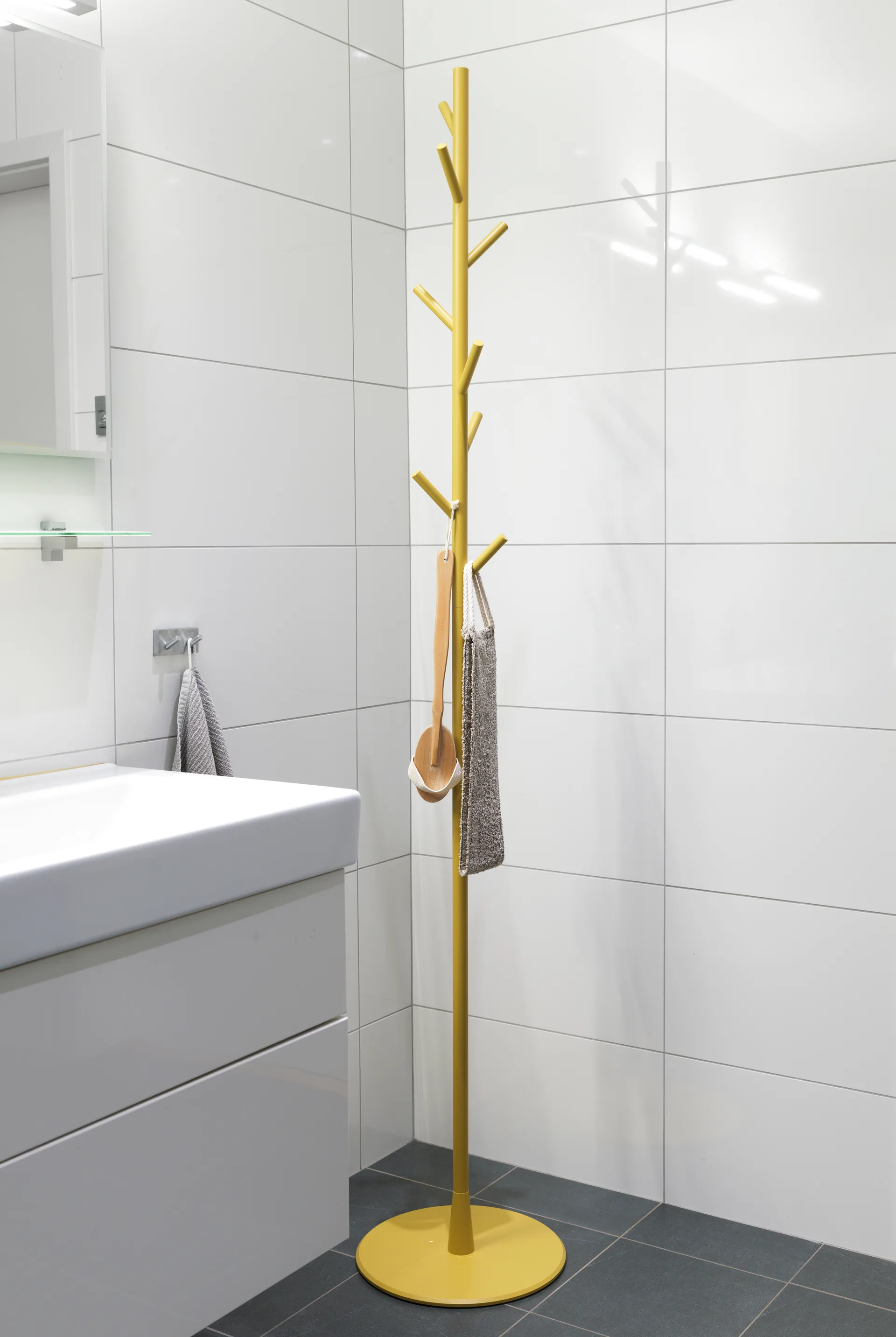 Sticks wieszak podłogowy na ubrania , Słomkowy SMD Design