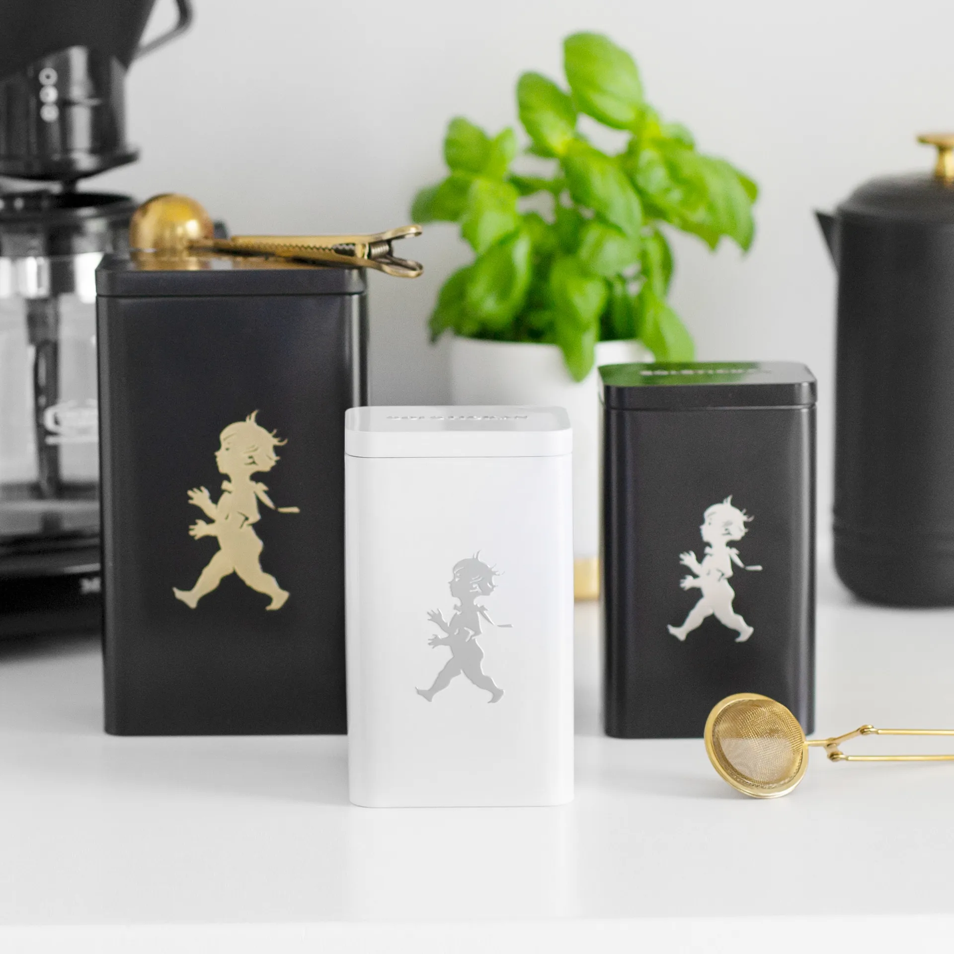 Puszka na herbatę Solstickan 15,2 cm, Czarny matowy Solstickan Design