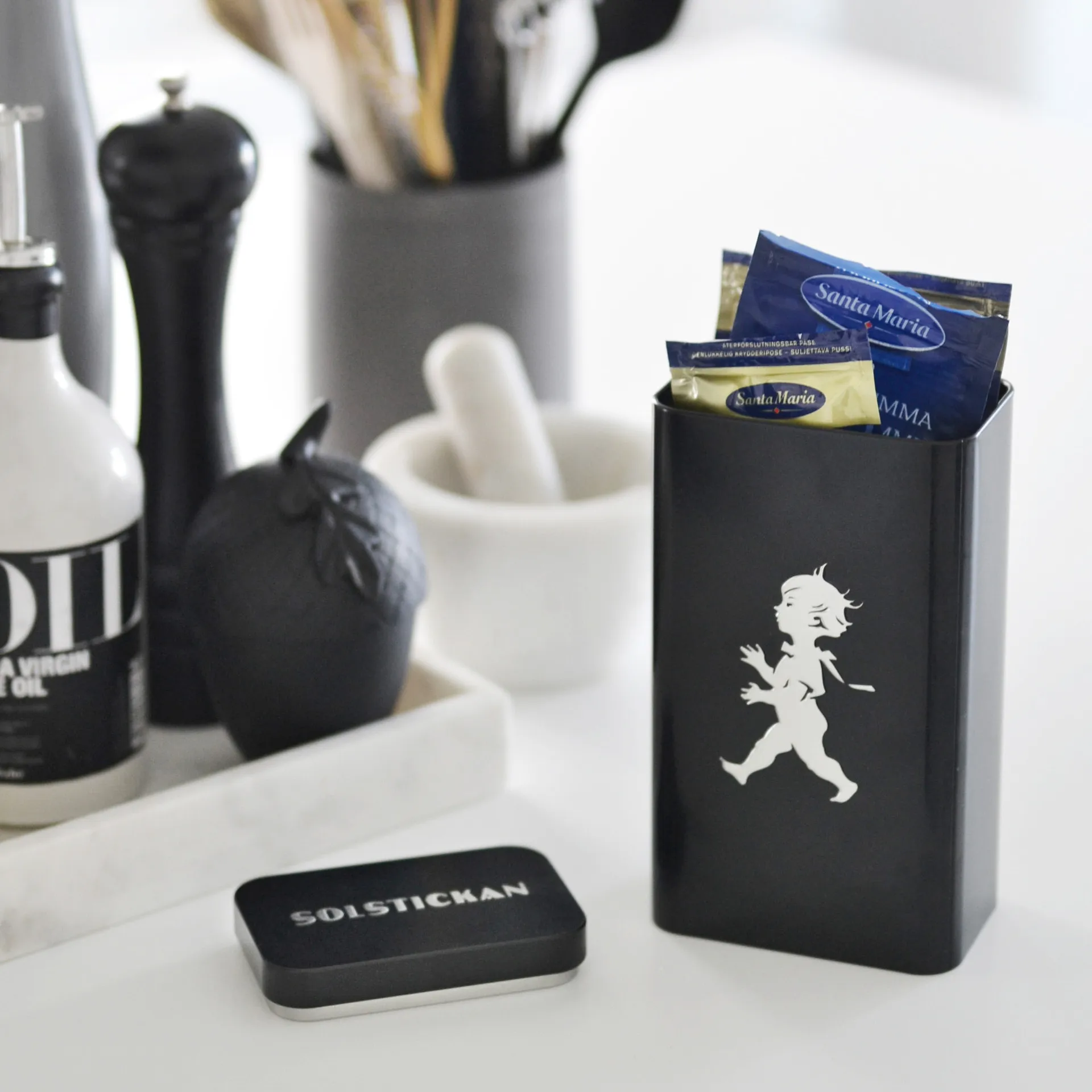 Puszka na kawę Solstickan 20,5 cm, Czarny matowy Solstickan Design