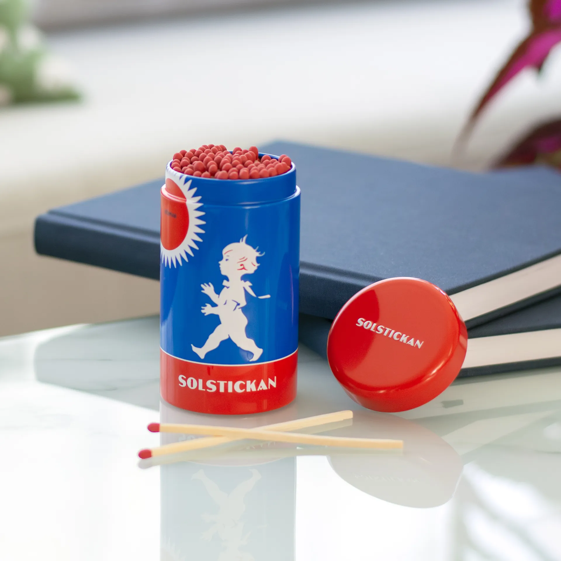 Puszka na zapałki Solstickan 100 -pak, Oryginalny motyw Solstickan Design