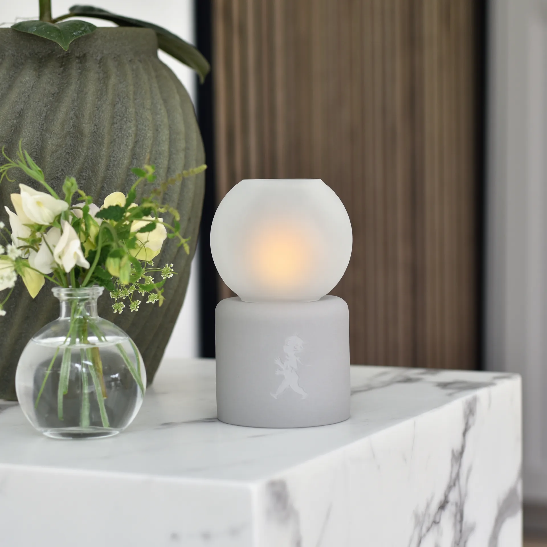 Świecznik  Globe Ø9,5x17 cm, Jasnoszary Solstickan Design