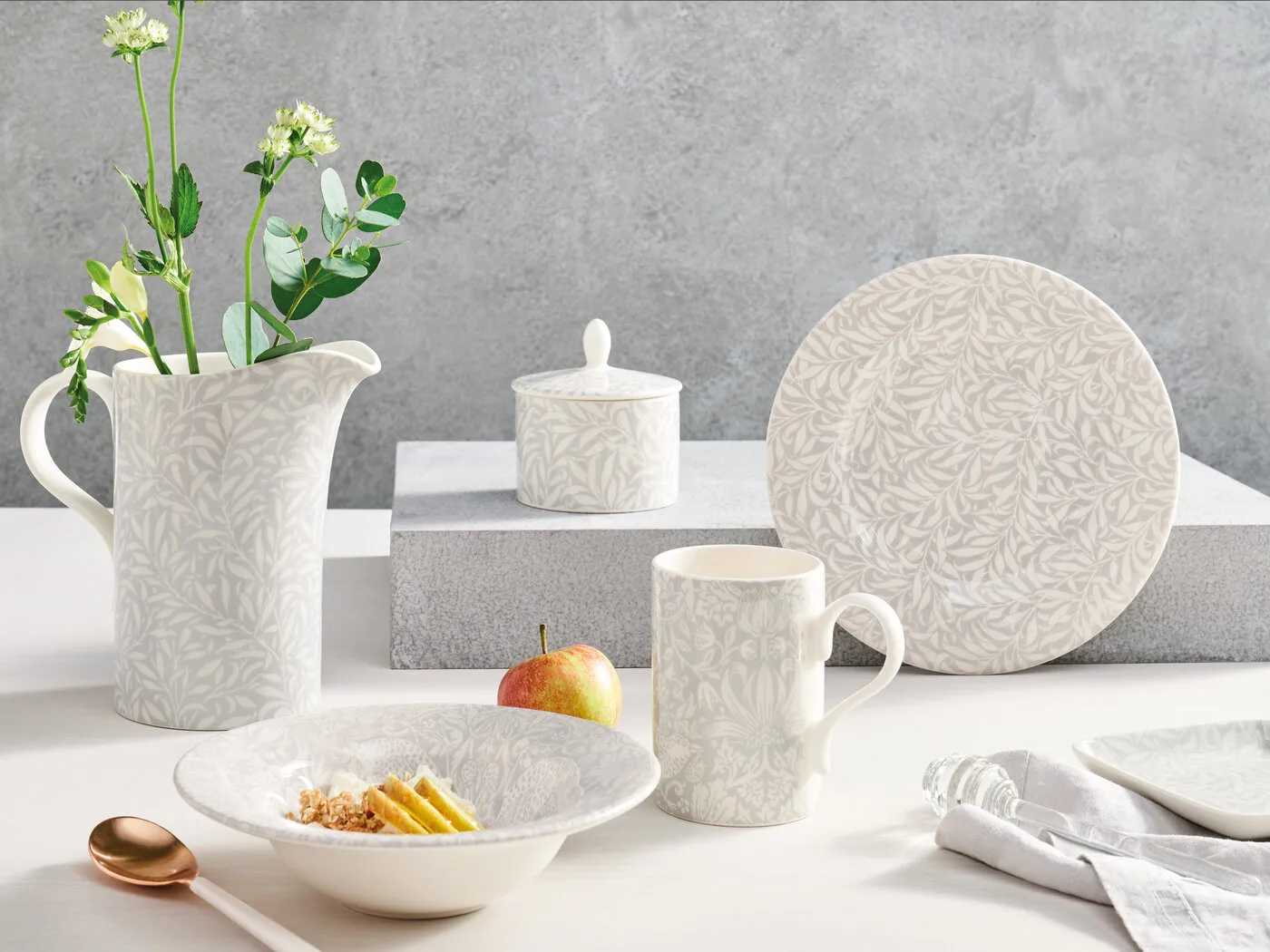 Miska Strawberry Thief Ø19 cm, Grey Spode