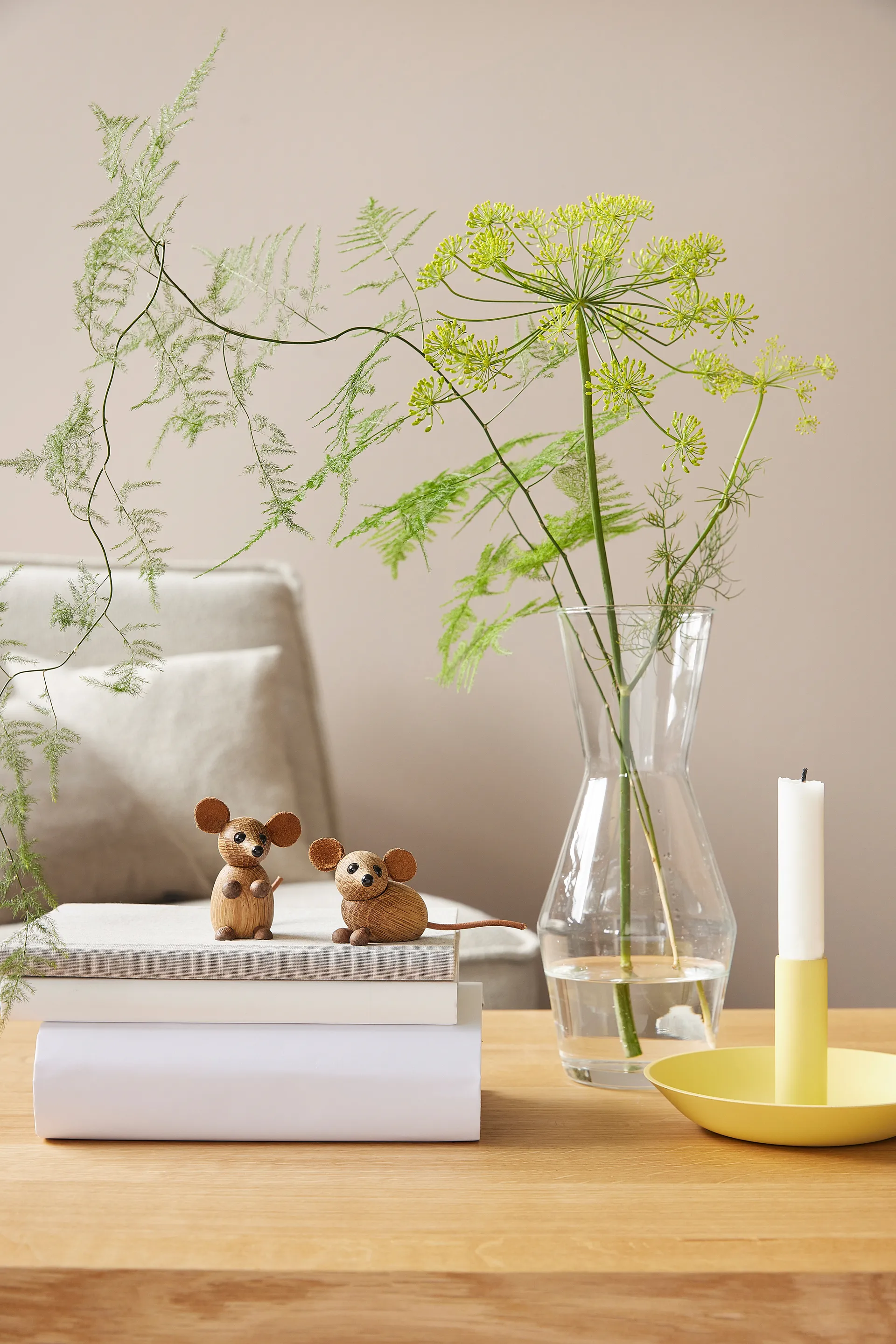 Dekoracja w postaci myszy The city mouse, Dąb Spring Copenhagen