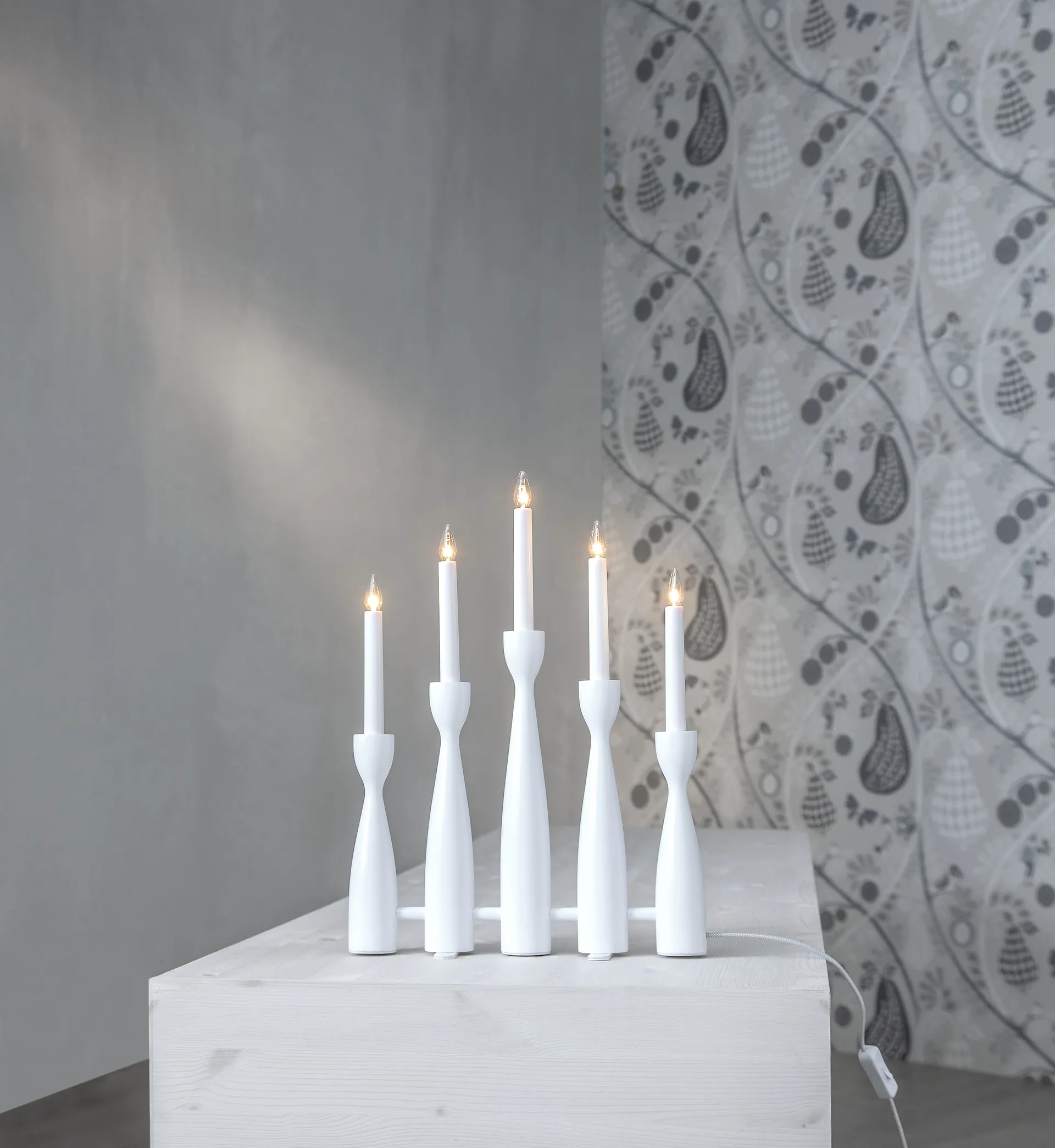 Świecznik adwentowy Midja 2.0, Biały Star Trading