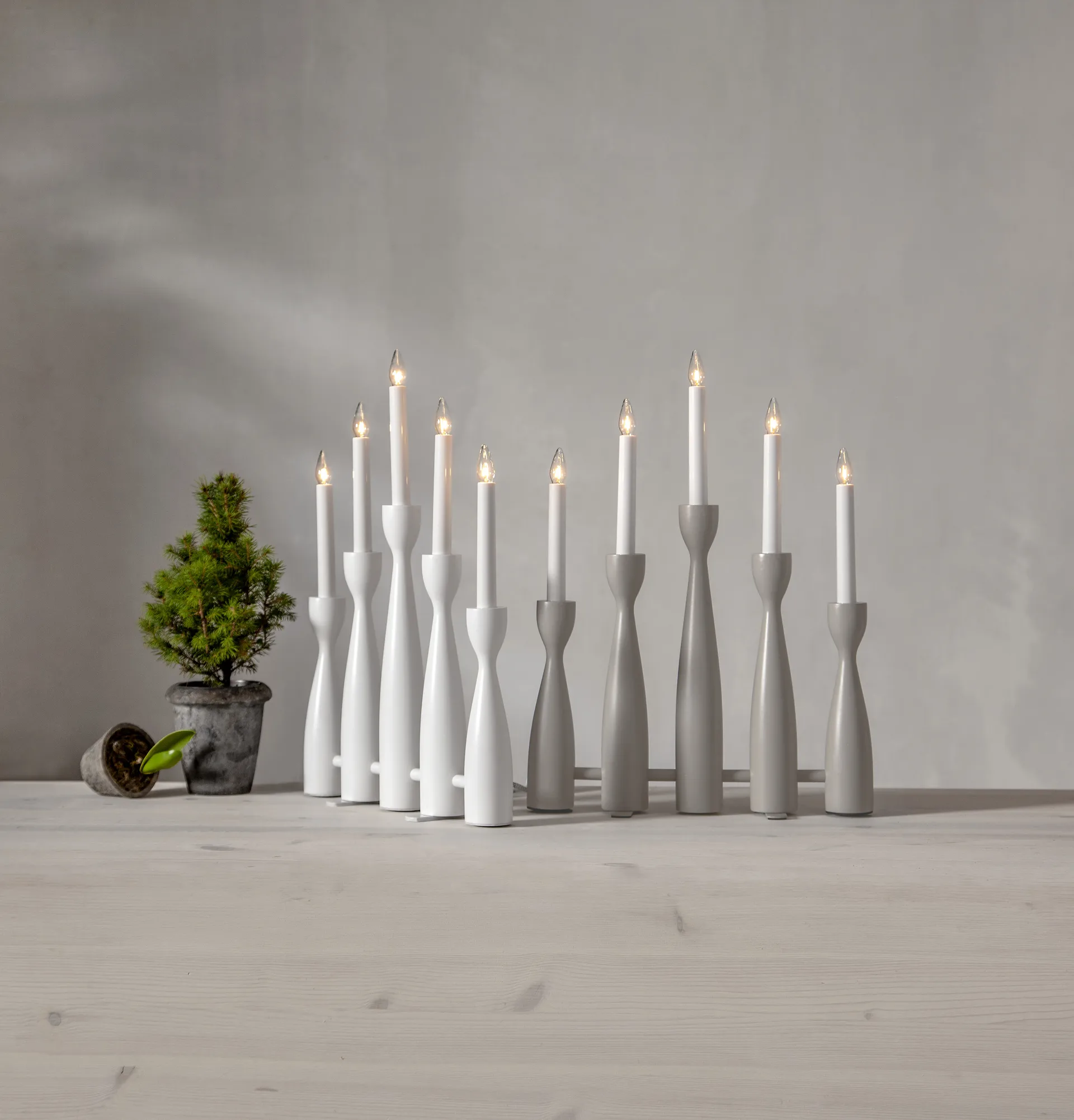 Świecznik adwentowy Midja 2.0, Biały Star Trading