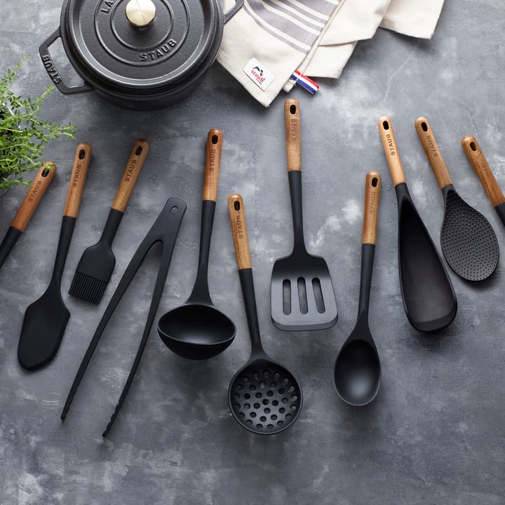 Chochla z dziurami Staub, 31 cm STAUB