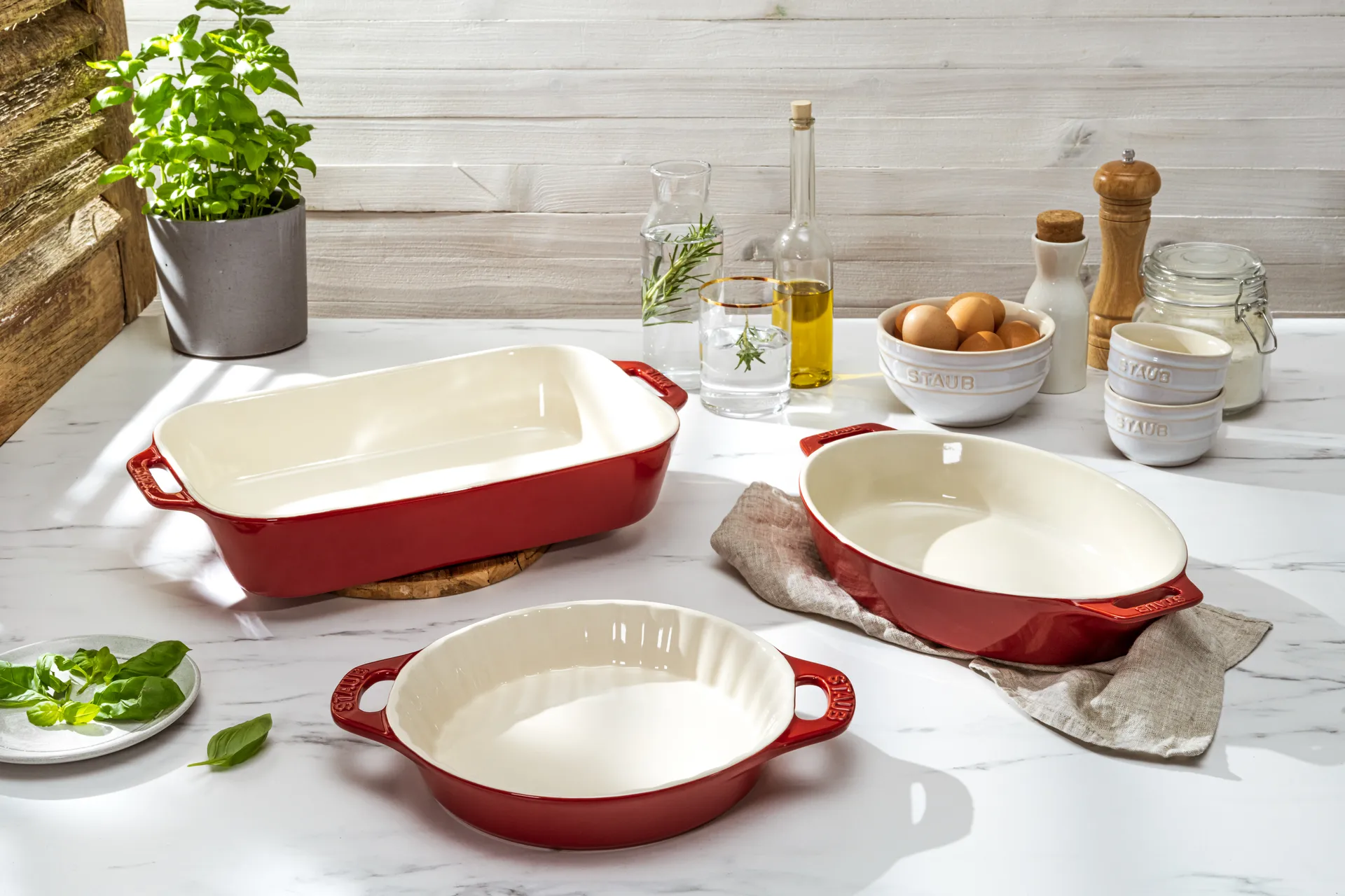 Staub Ceramic forma do pieczenia ciast Ø24 cm, Wiśnia STAUB