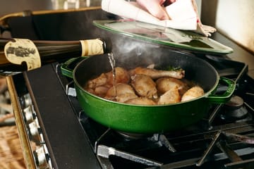 Staub Chistera głęboka patelnia żeliwna Ø28 cm - Bazyliowa zieleń - STAUB