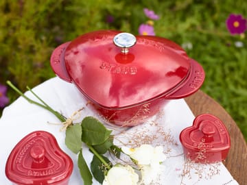 Staub garnek La Cocotte serce 1,75 L - Czerwony - STAUB