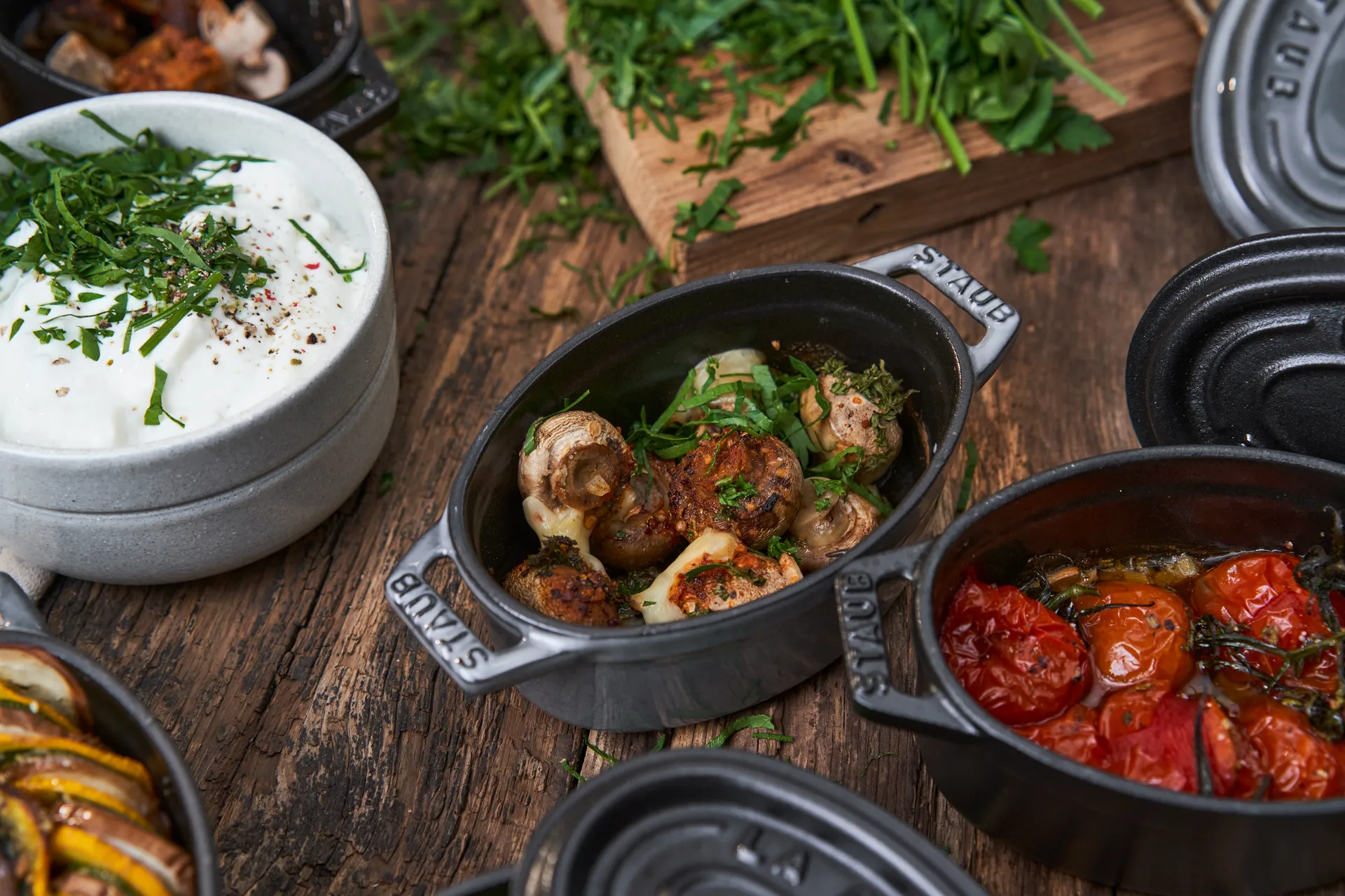 Staub mini garnek żeliwny La Cocotte 0,25 L, Grafitowy szary STAUB