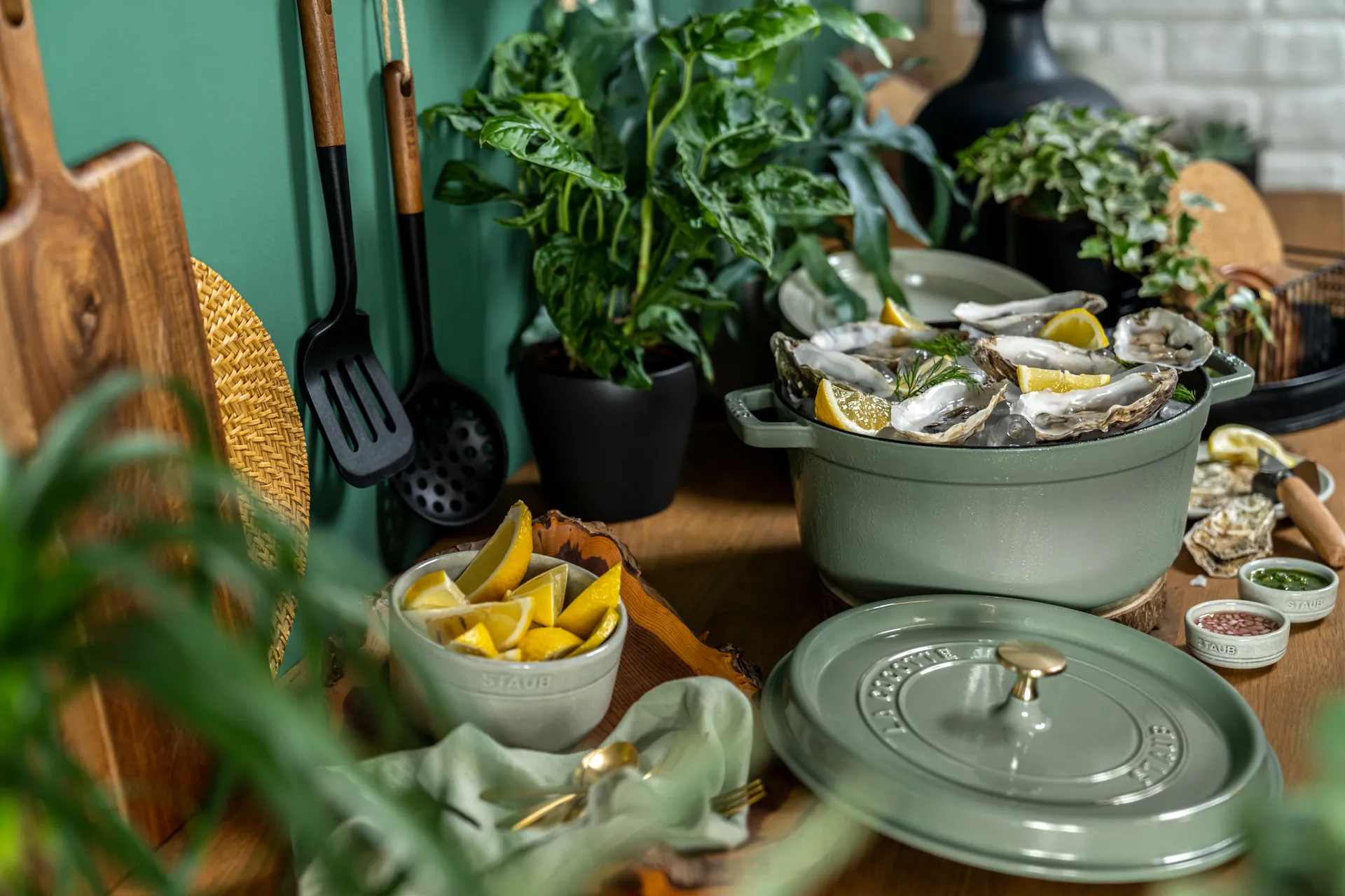 Staub okrągły garnek żeliwny La Cocotte 0,25 L, Eukaliptus STAUB