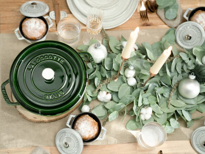 Staub okrągły garnek żeliwny La Cocotte 3,8 L, Bazyliowa zieleń STAUB