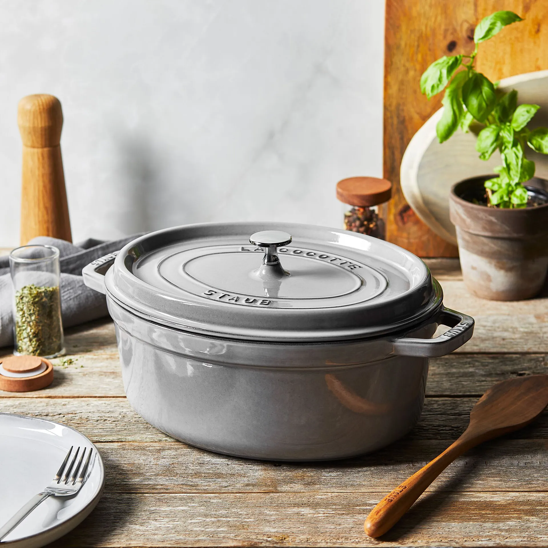 Staub owalny garnek żeliwny La Cocotte 2,35 L, Grafitowy szary STAUB