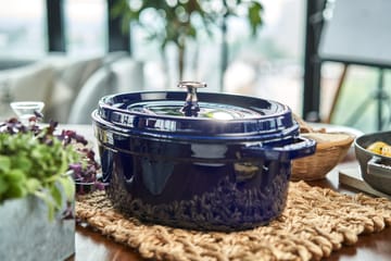 Staub owalny garnek żeliwny La Cocotte 6,7 L - Ciemnoniebieski - STAUB