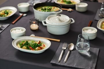 Talerz owalny Staub New White Truffle - 25 cm - STAUB