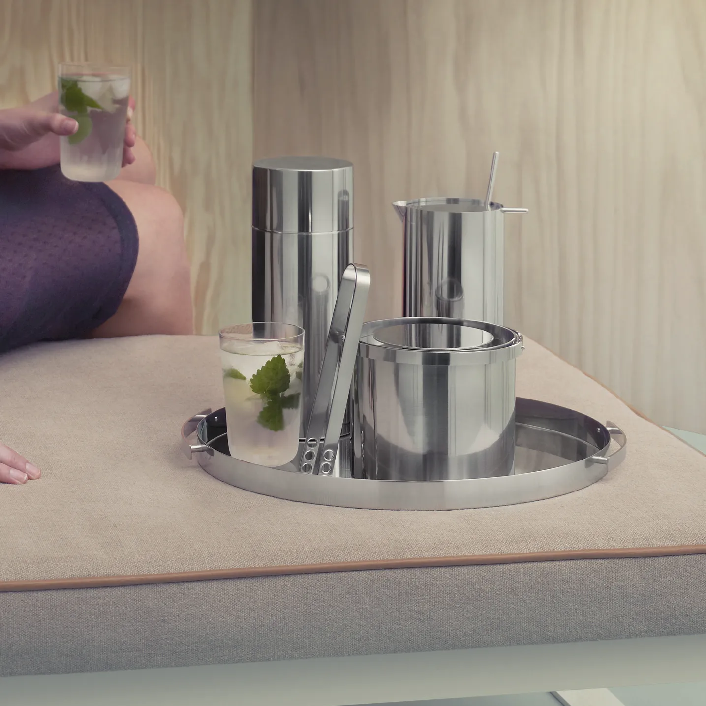 AJ cylinda-line dzbanek do koktajli 1 l, Nierdzewne Stelton