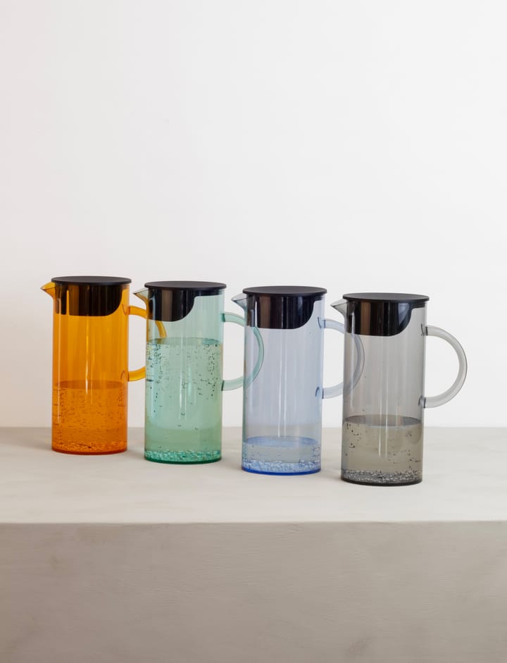 Dzbanek z pokrywką EM77 1,5 L, Smoke Stelton